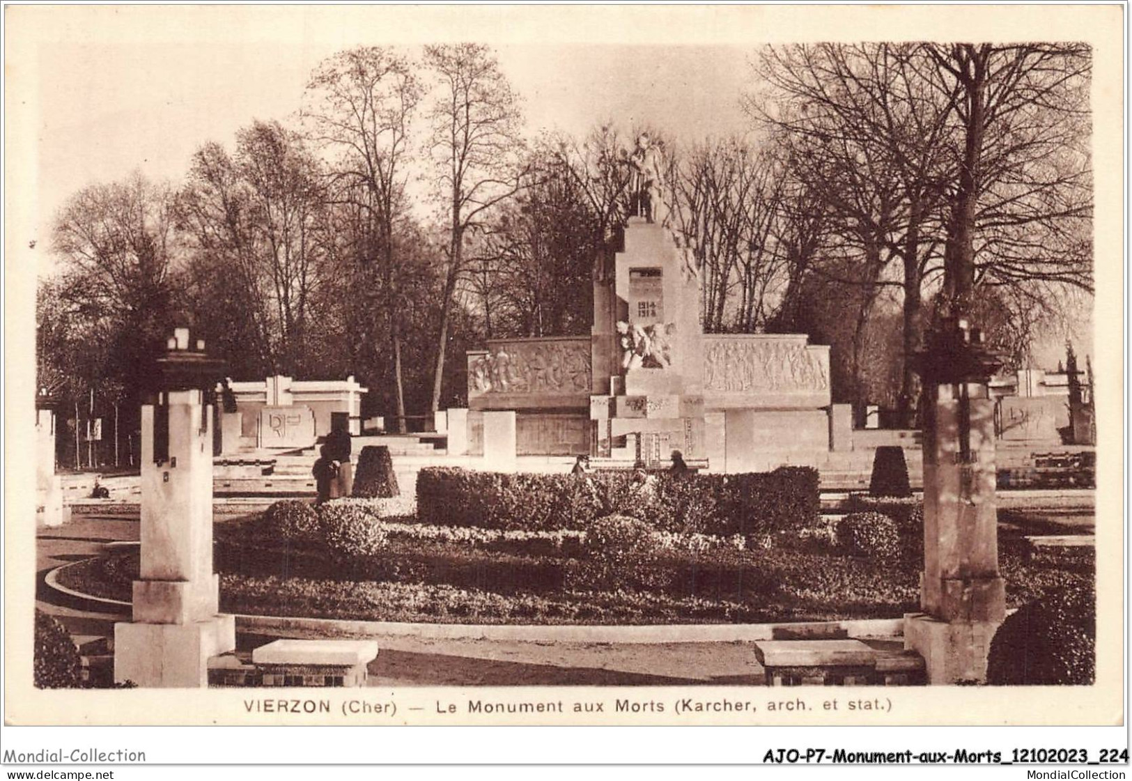 AJOP7-0760 - MONUMENT-AUX-MORTS - Verzon - Le Monument Aux Morts - Monumentos A Los Caídos