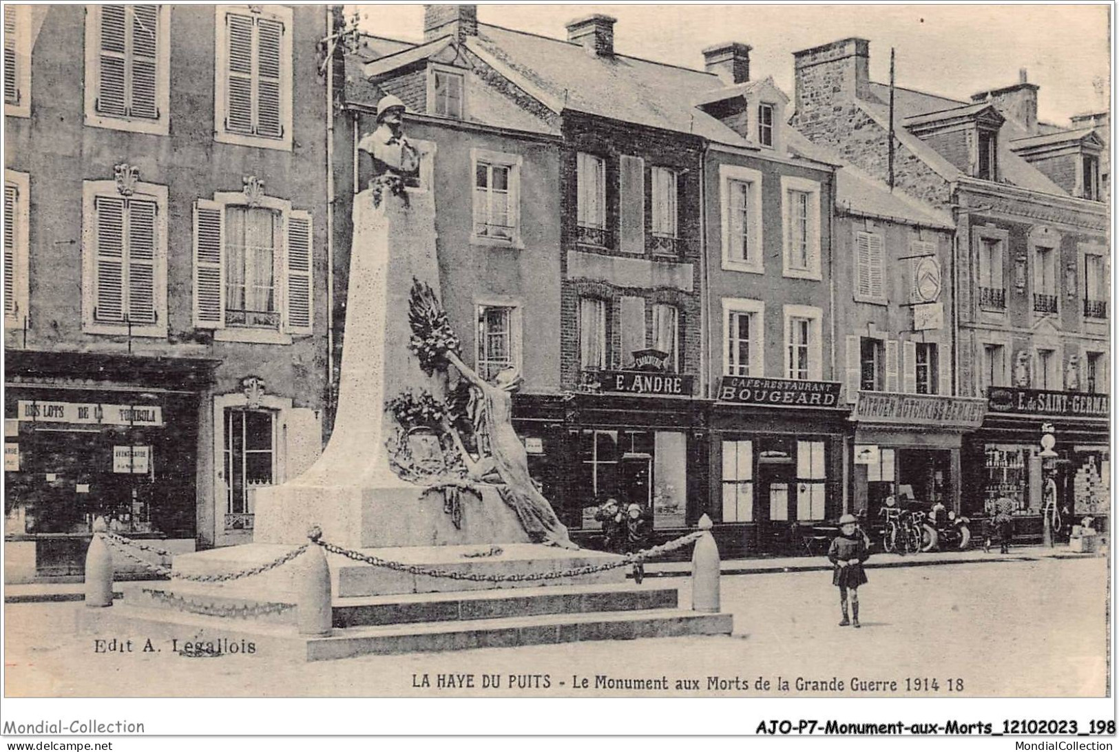 AJOP7-0747 - MONUMENT-AUX-MORTS - La Haye Du Puits - Le Monument Aux Morts De La Grande Guerre - Monuments Aux Morts