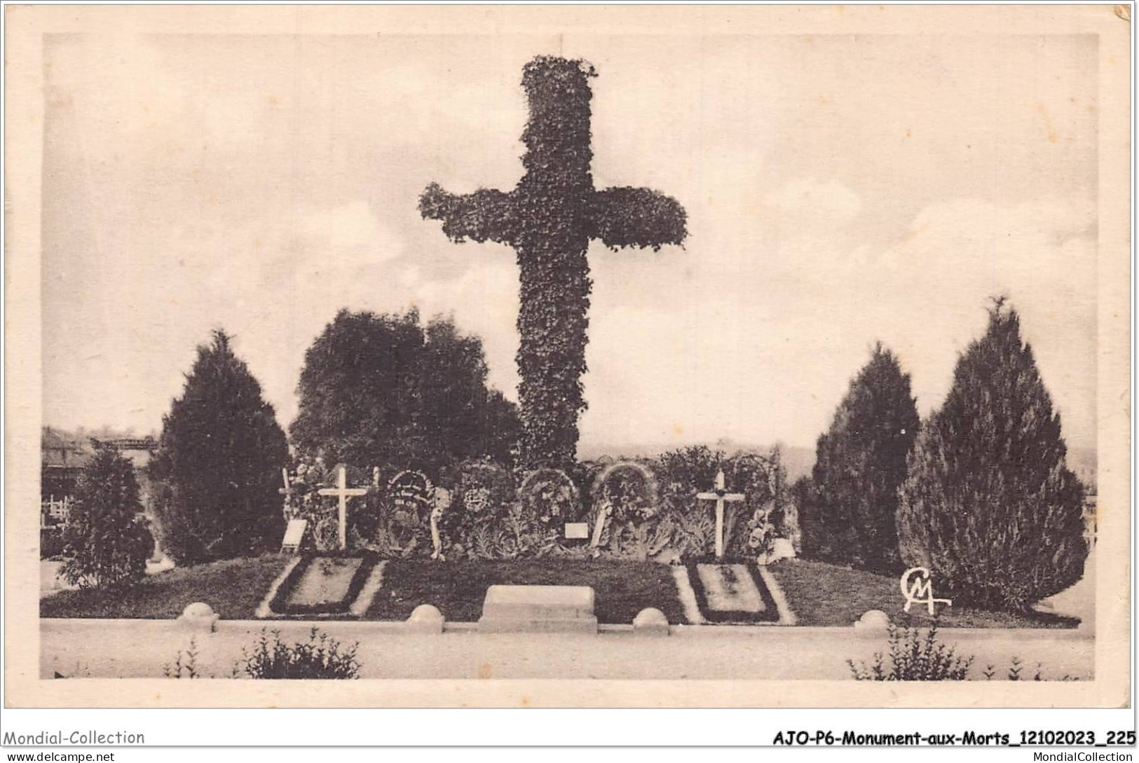 AJOP6-0620 - MONUMENT-AUX-MORTS - Verdun - Cimetiere Militaire Du Faubourg Pavé - War Memorials