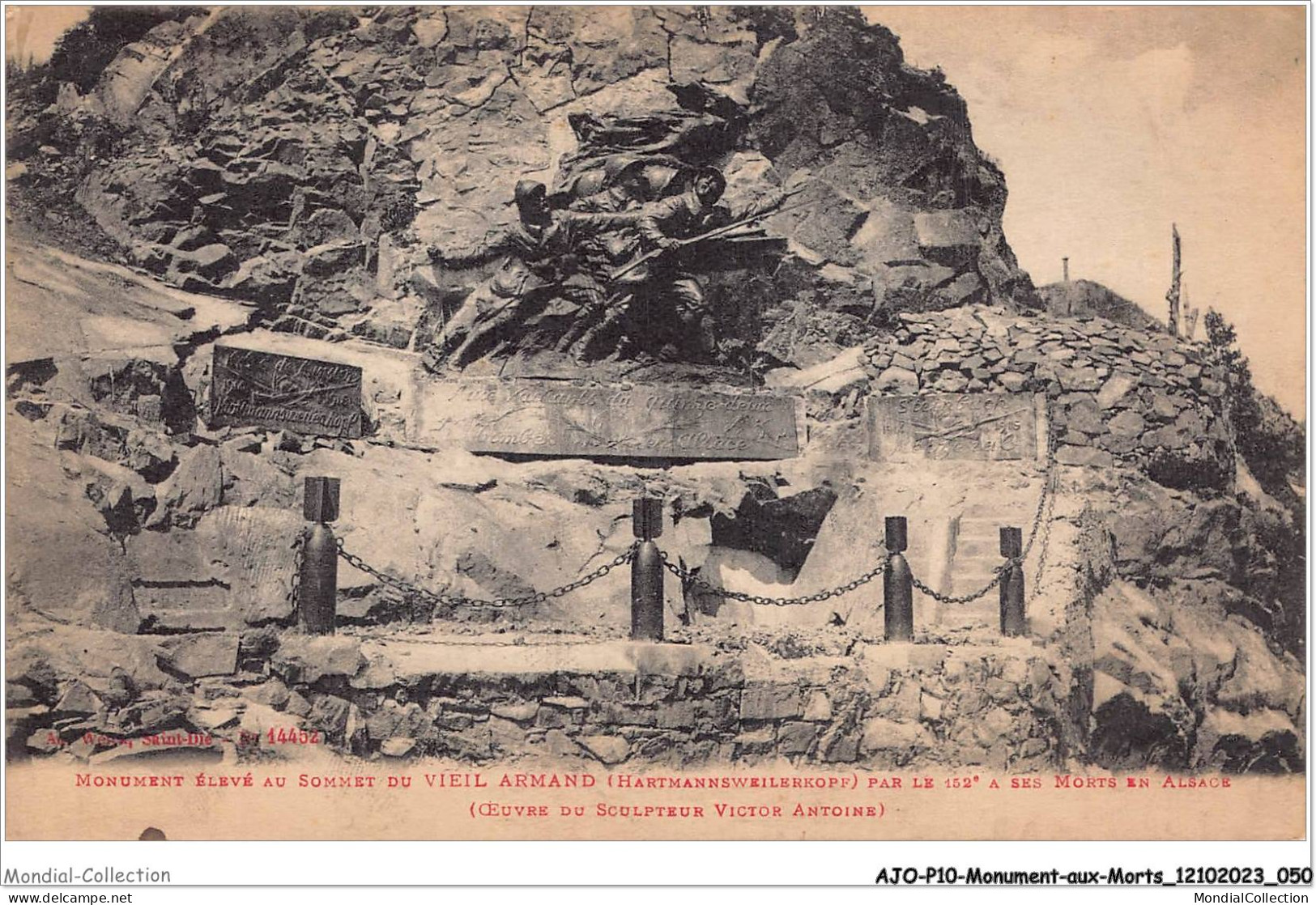 AJOP10-1048 - MONUMENT-AUX-MORTS - Monument élevé Au Sommet Du Vieil Armand Par Le 152e  - Oorlogsmonumenten