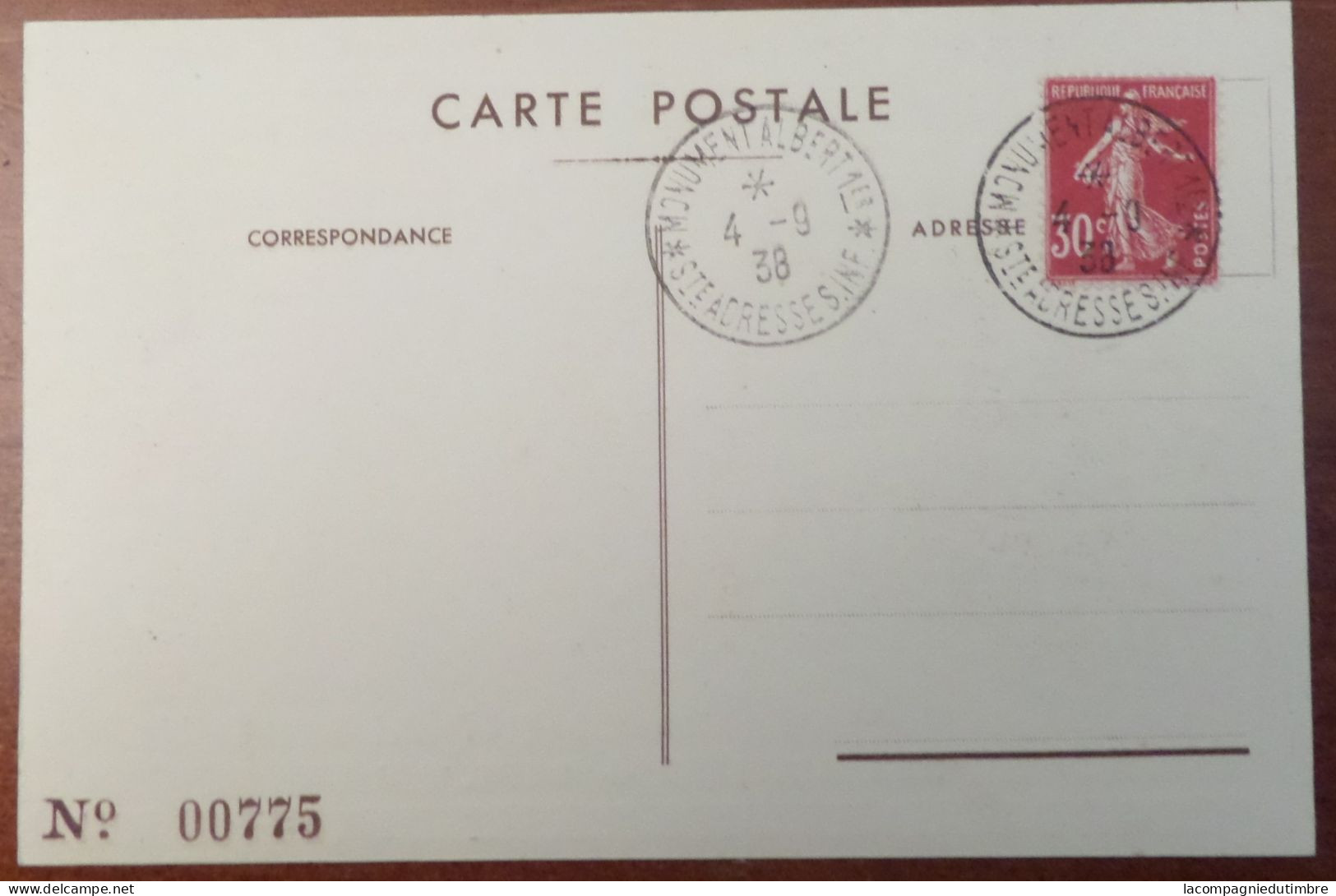 France Carte Postale Commémorative Roi De Belgique Albert 1er. TB - Lettres & Documents