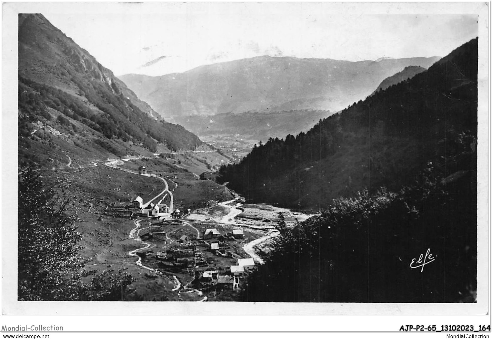 AJPP2-65-0237 - Environs De Bagneres - GRIPP Plateau De L'Artigues - Vu De La Route Du Tourmalet - Vers Bagneres - Bagneres De Bigorre