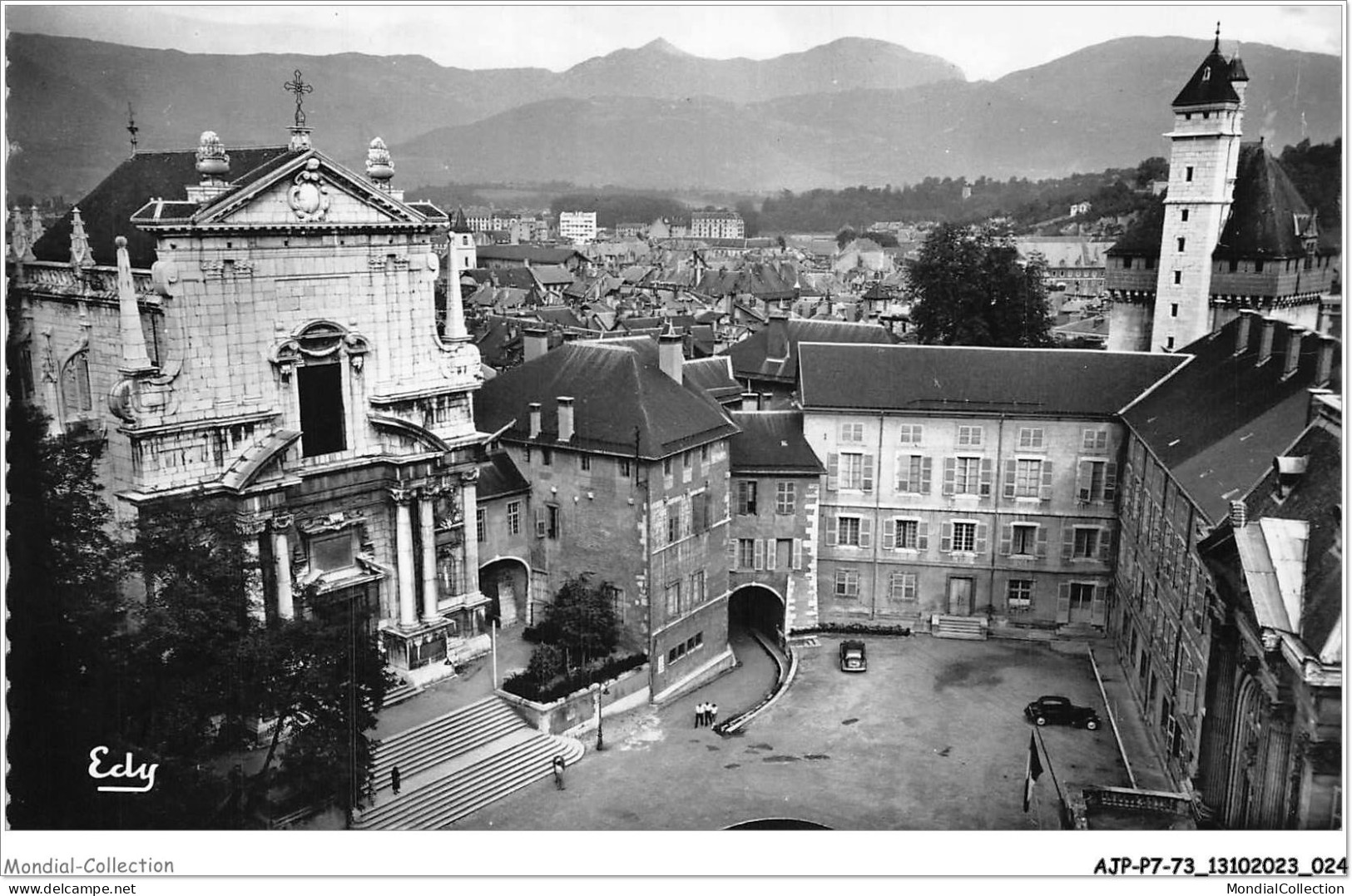 AJPP7-73-0717 - CHAMBERY - Vue Panoramique - Chateau Des Ducs De Savoie - La Sainte Chapelle - Vue De La Tour Du Manoir - Chambery