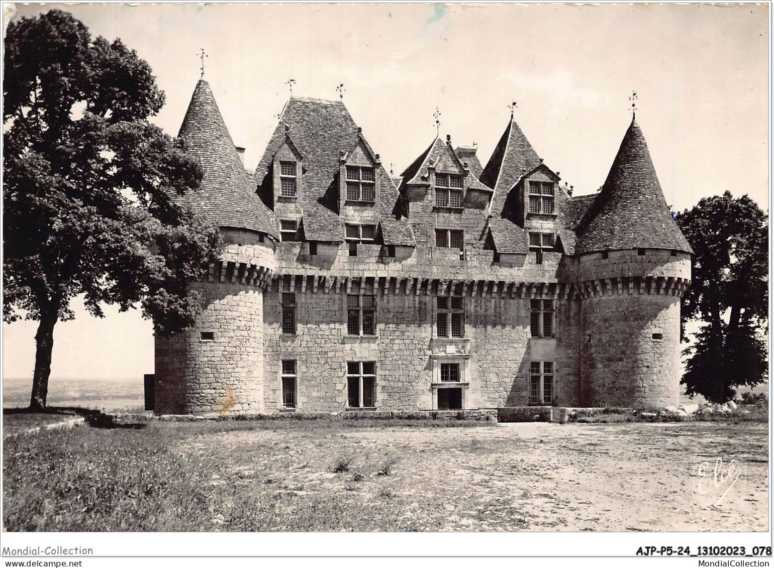 AJPP5-24-0569 - BERGERAC - Le Chateau De Monbazillac - Bergerac
