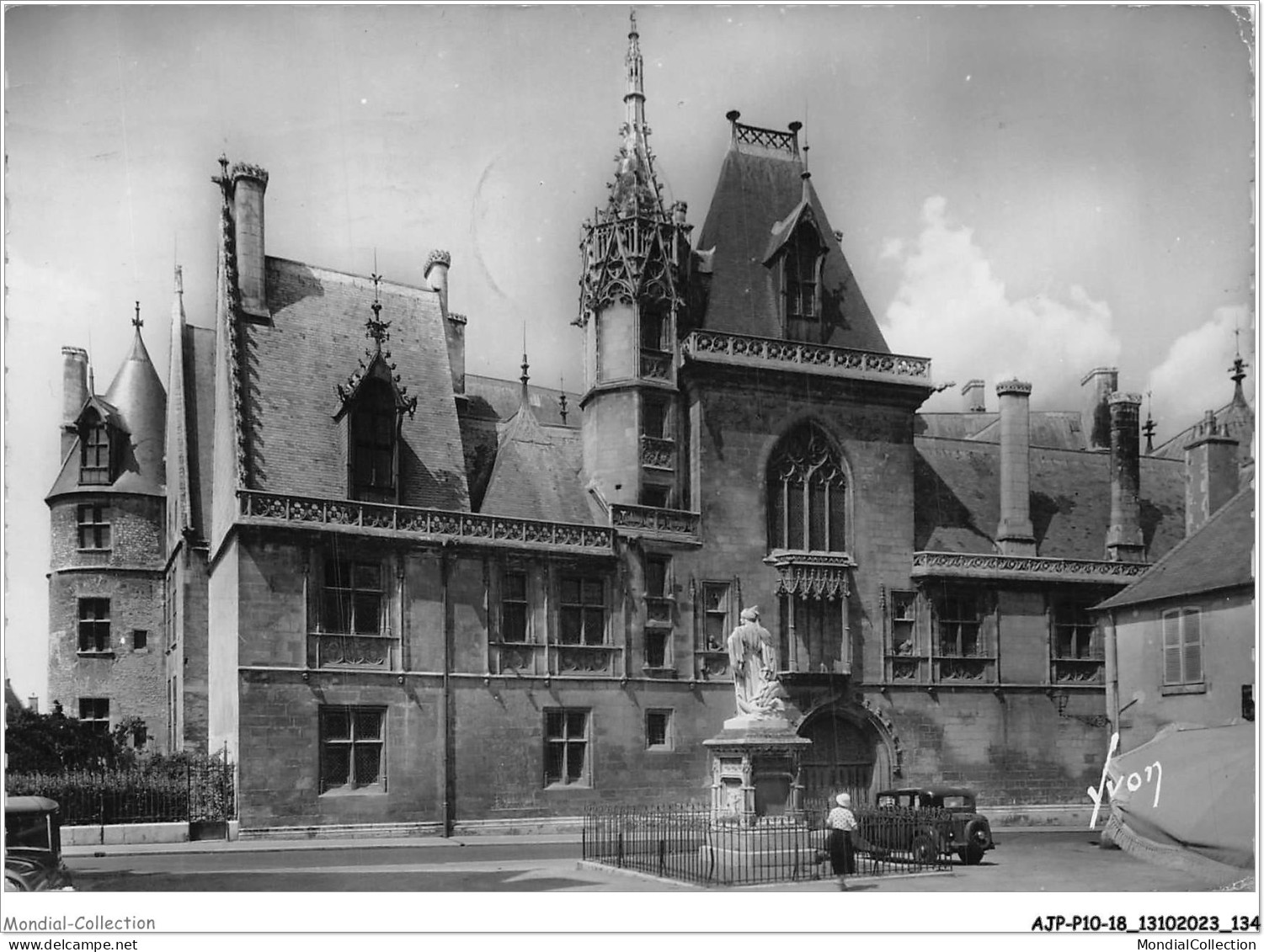 AJPP10-18-1061 - BOURGES - Hotel De Jacques Coeur - Bourges