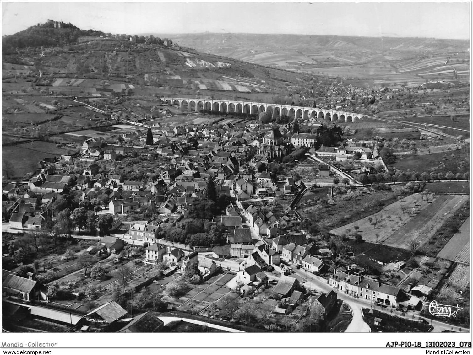 AJPP10-18-1033 - ST-SATUR - Vue Panoramique Aerienne - Saint-Satur