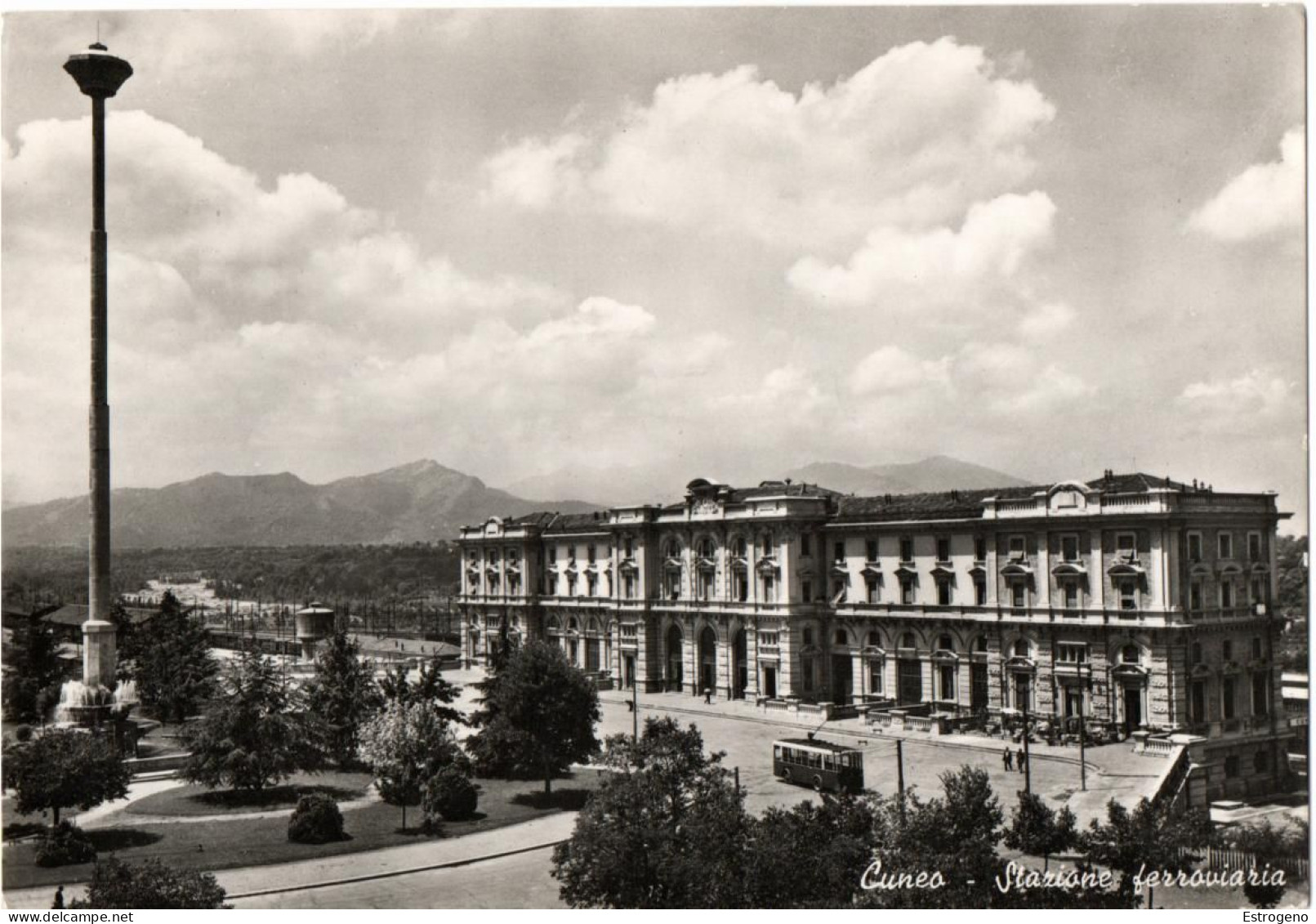 Cuneo Stazione Ferroviaria - Novara