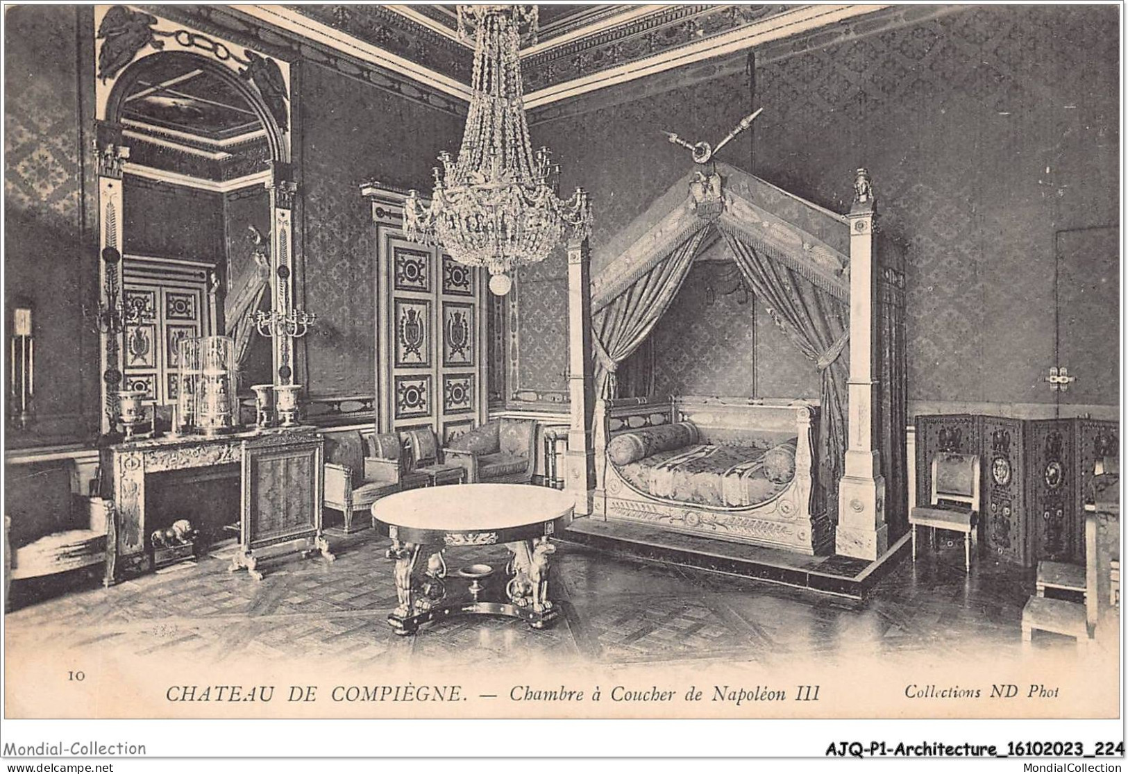 AJQP1-0113 - ARCHITECTURE - CHATEAU DE COMPIEGNE - CHAMBRE A COUCHER DE NAPOLEON III  - Schlösser