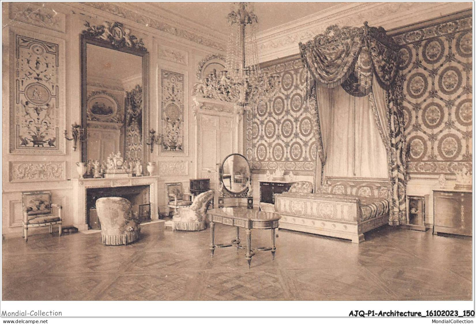 AJQP1-0076 - ARCHITECTURE - COMPIEGNE - LE CHATEAU - CHAMBRE A COUCHER A COUCHER DE MARIE-ANTOINETTE  - Castillos