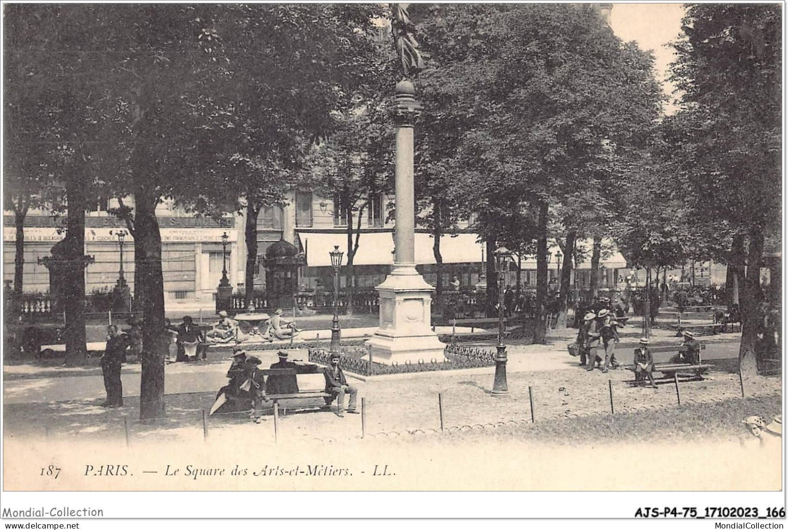 AJSP4-75-0386 - PARIS - Le Square Des Arts-et-métiers - Plazas