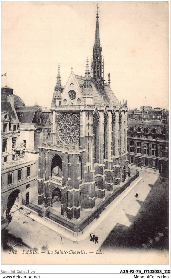 AJSP2-75-0157 - PARIS - La Sainte-chapelle - Churches