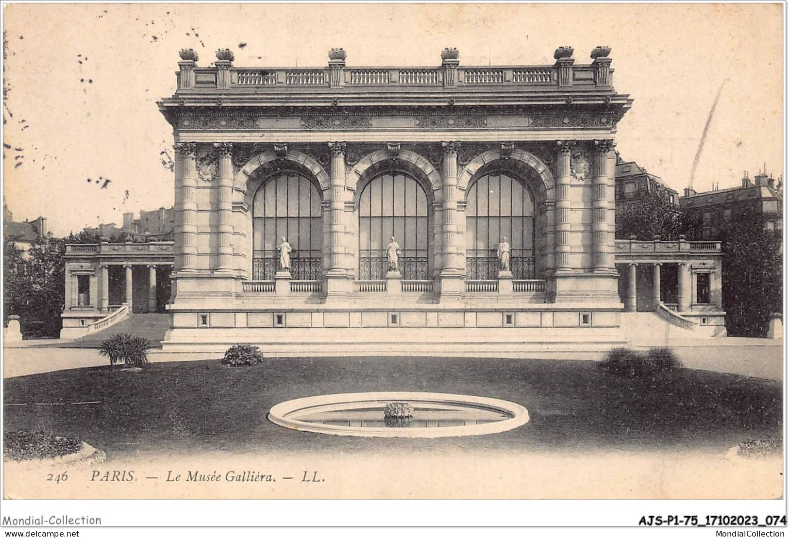 AJSP1-75-0038 - PARIS - Le Musée Galliéra - Museen