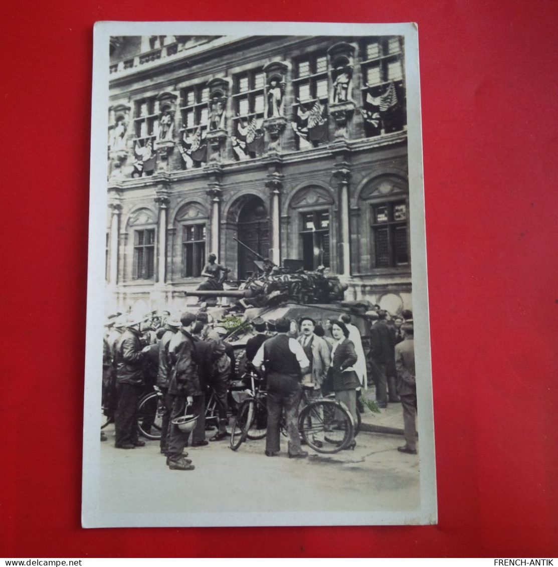 PARIS UN BLINDE LECLERC A L HOTEL DE VILLE - Altri Monumenti, Edifici