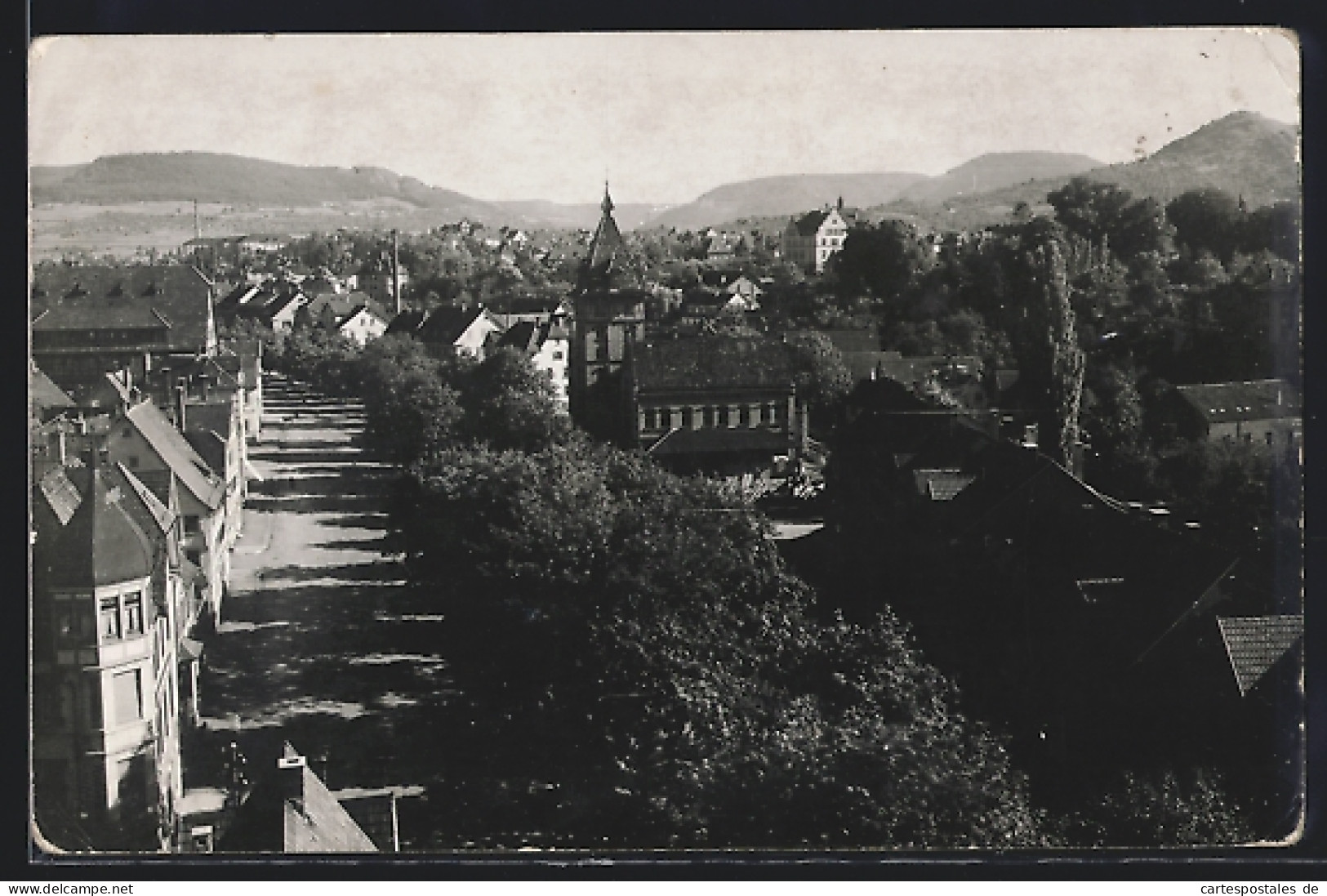 AK Reutlingen, Strassenpartie Aus Der Vogelschau  - Reutlingen