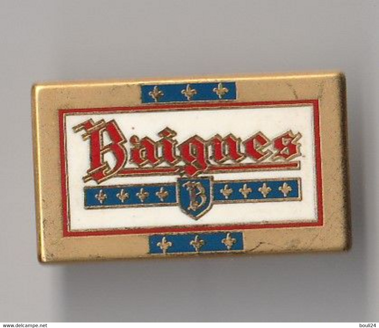 PIN'S THEME ALIMENTATION   BEURRE DE BAIGNES SAINTE RADEGONDE  EN CHARENTE - Lebensmittel