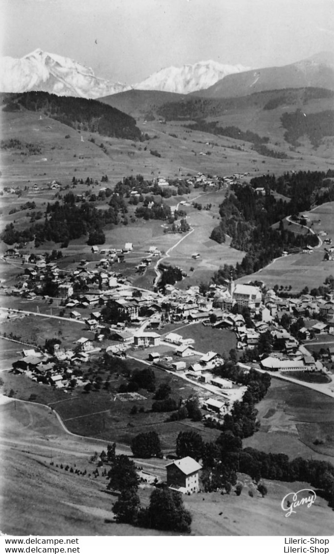 [74] MEGEVE-  La Ville Et Le Mont-Blanc - Cpsm ±1950 - Megève