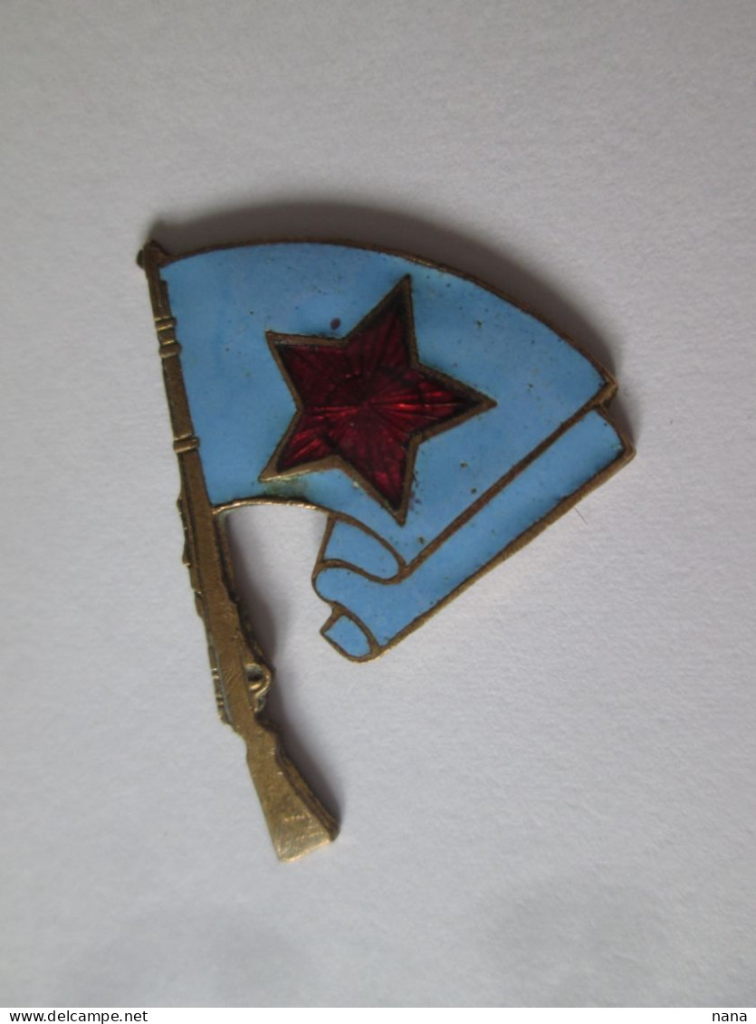 Rare! Insigne Viet Cong/Vietnam:Mouvement De Guerilla Communiste Ann.60/Commun.guerilla Mouvement Badge 60s,dm=32x25 Mm - Verenigingen