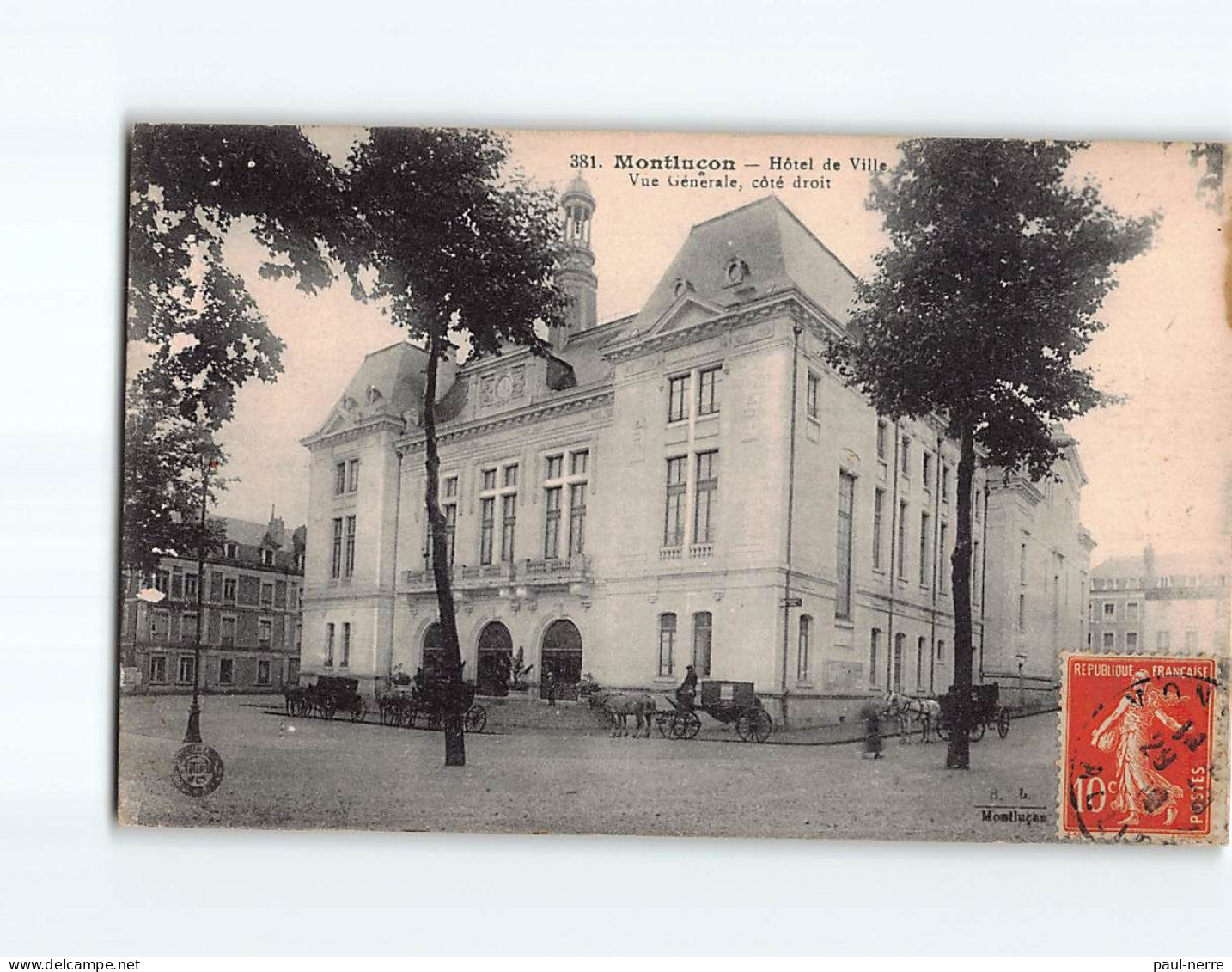 MONTLUCON : Hôtel De Ville, Vue Générale - état - Montlucon