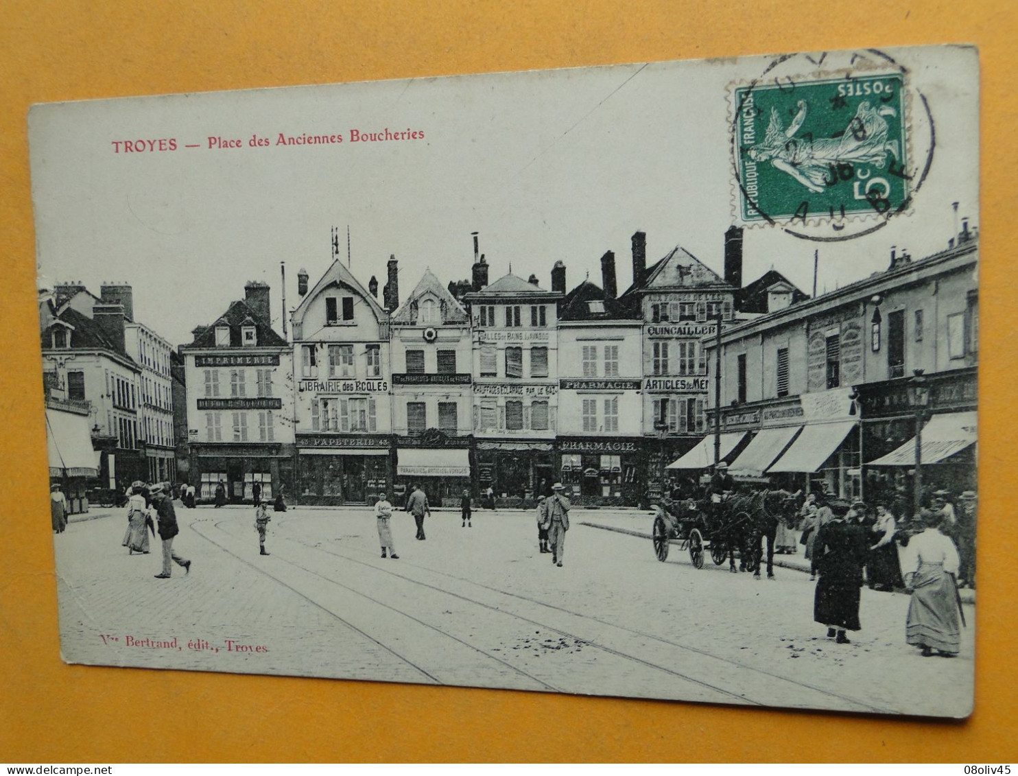 TROYES -- Place Des Anciennes Boucheries - LIbrairie Des Ecoles - Commerces - ANIMATION - Troyes