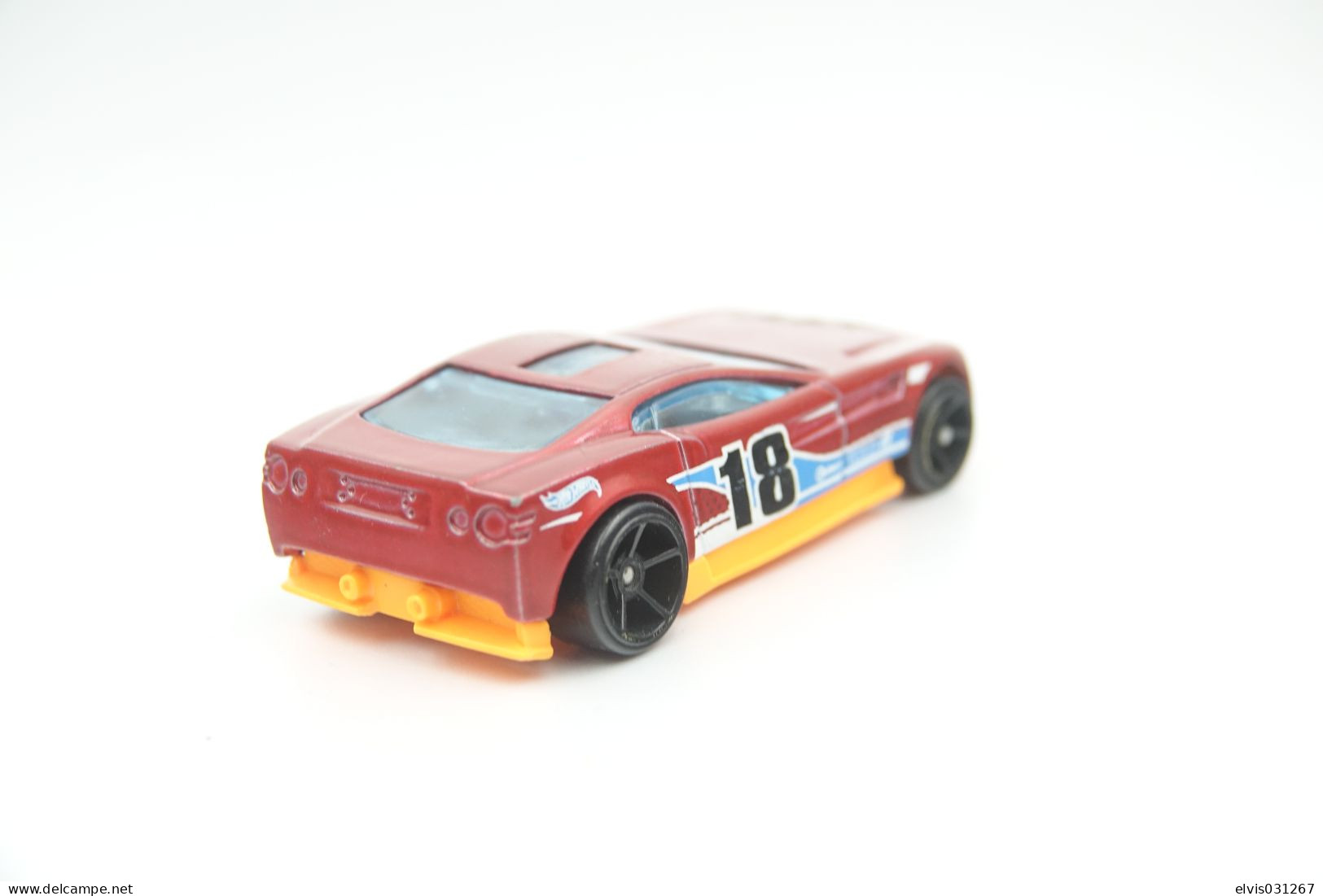 Hot Wheels Mattel Torque Screw -  Issued 2015, Scale 1/64 - Matchbox (Lesney)