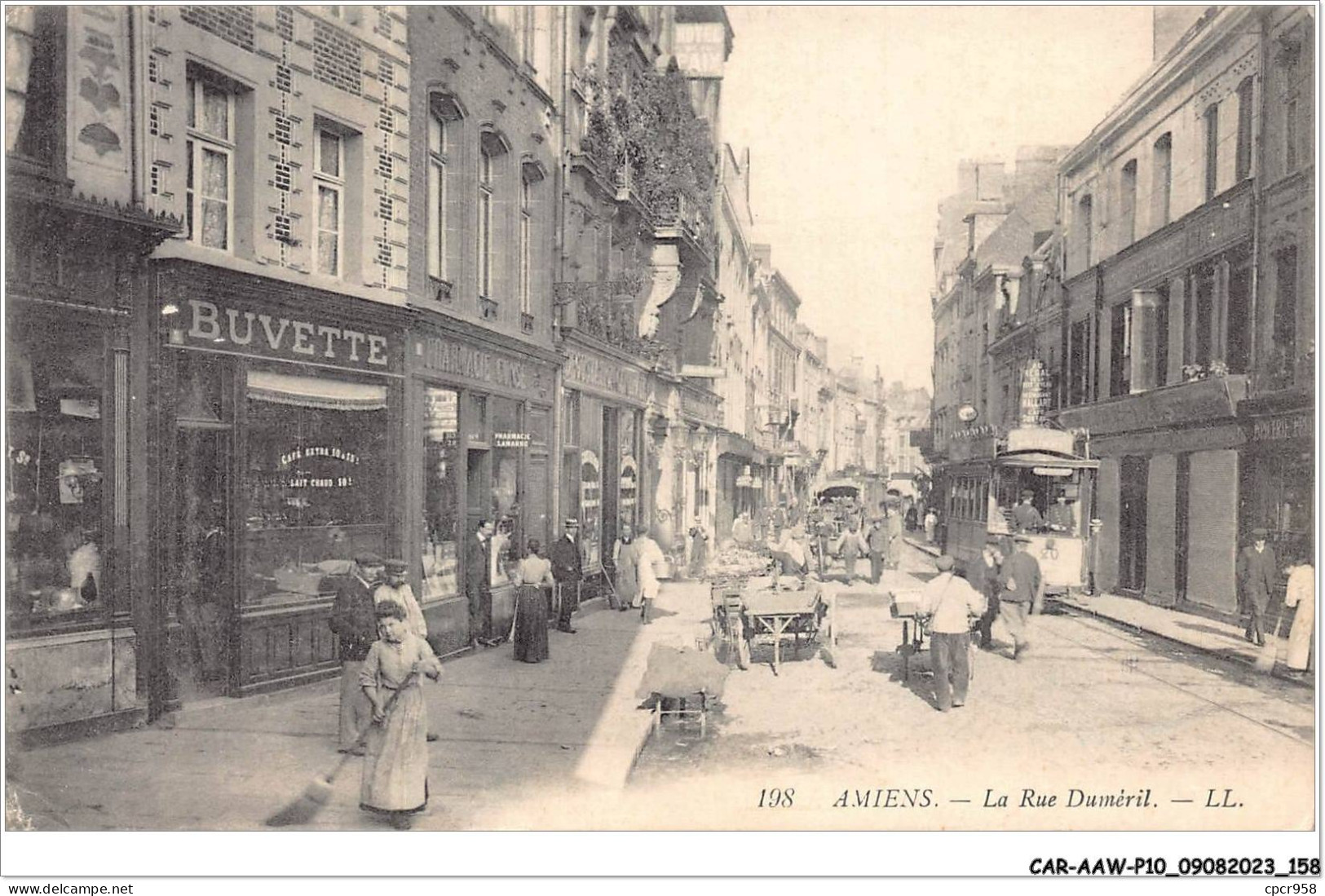 CAR-AAWP10-80-0832 - AMIENS - La Rue Duméril - Amiens