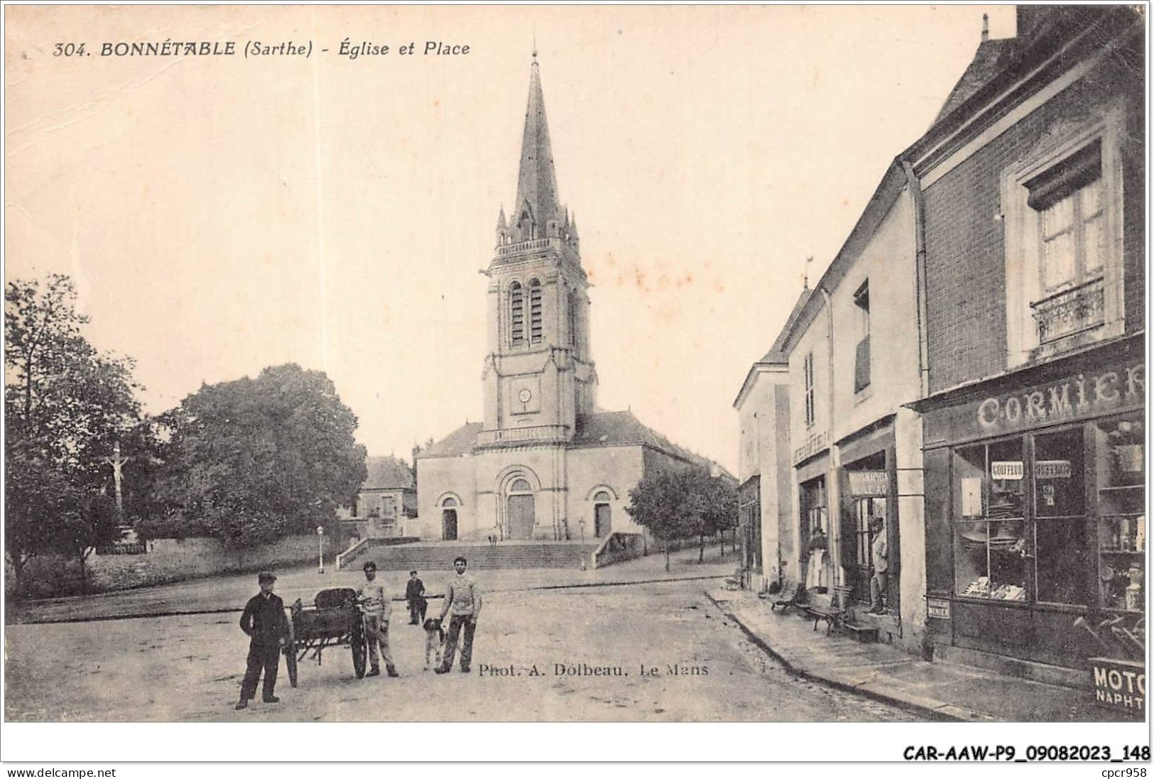 CAR-AAWP9-72-0726 - BONNETABLE - église Et Place - Bonnetable