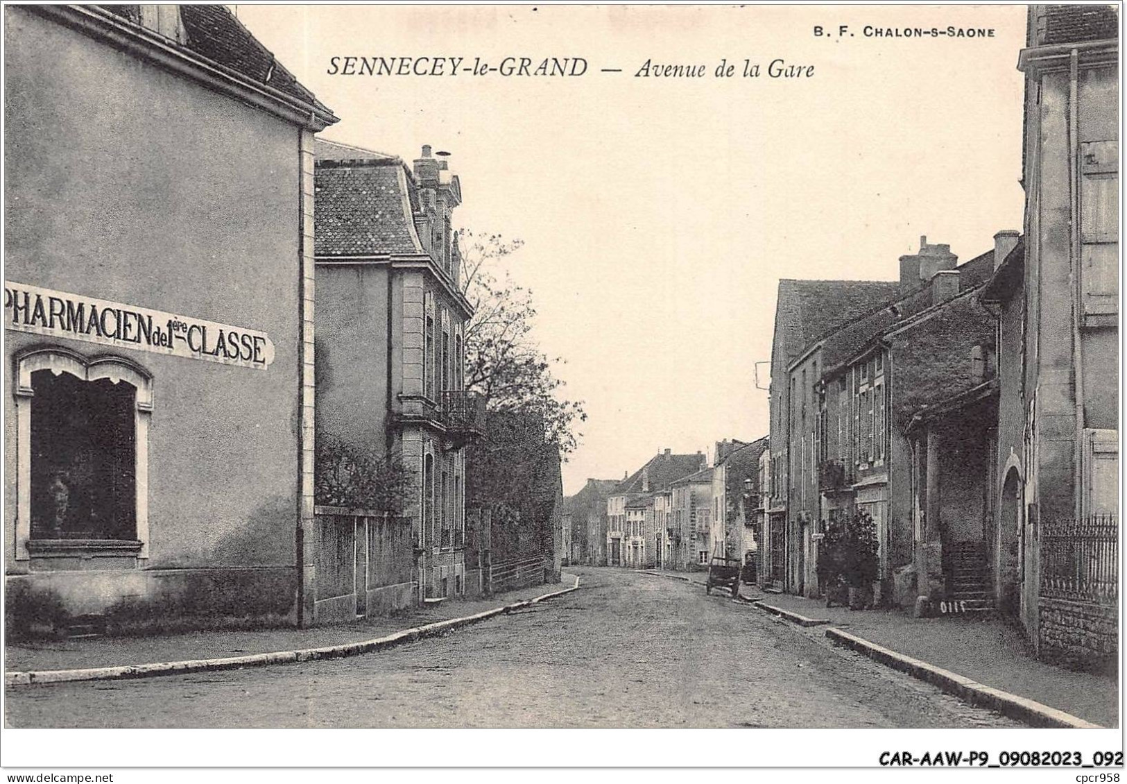 CAR-AAWP9-71-0698 - SENNECEY-LE-GRAND - Avenue De La Gare - Chalon Sur Saone