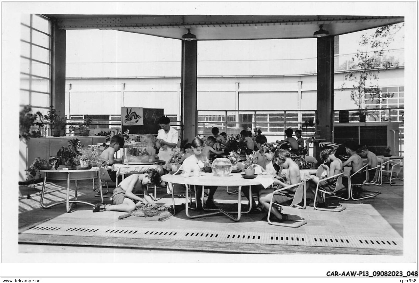 CAR-AAWP13-92-1014 - SURESNES - école De Plein Air Permanente - Une Classe - Suresnes