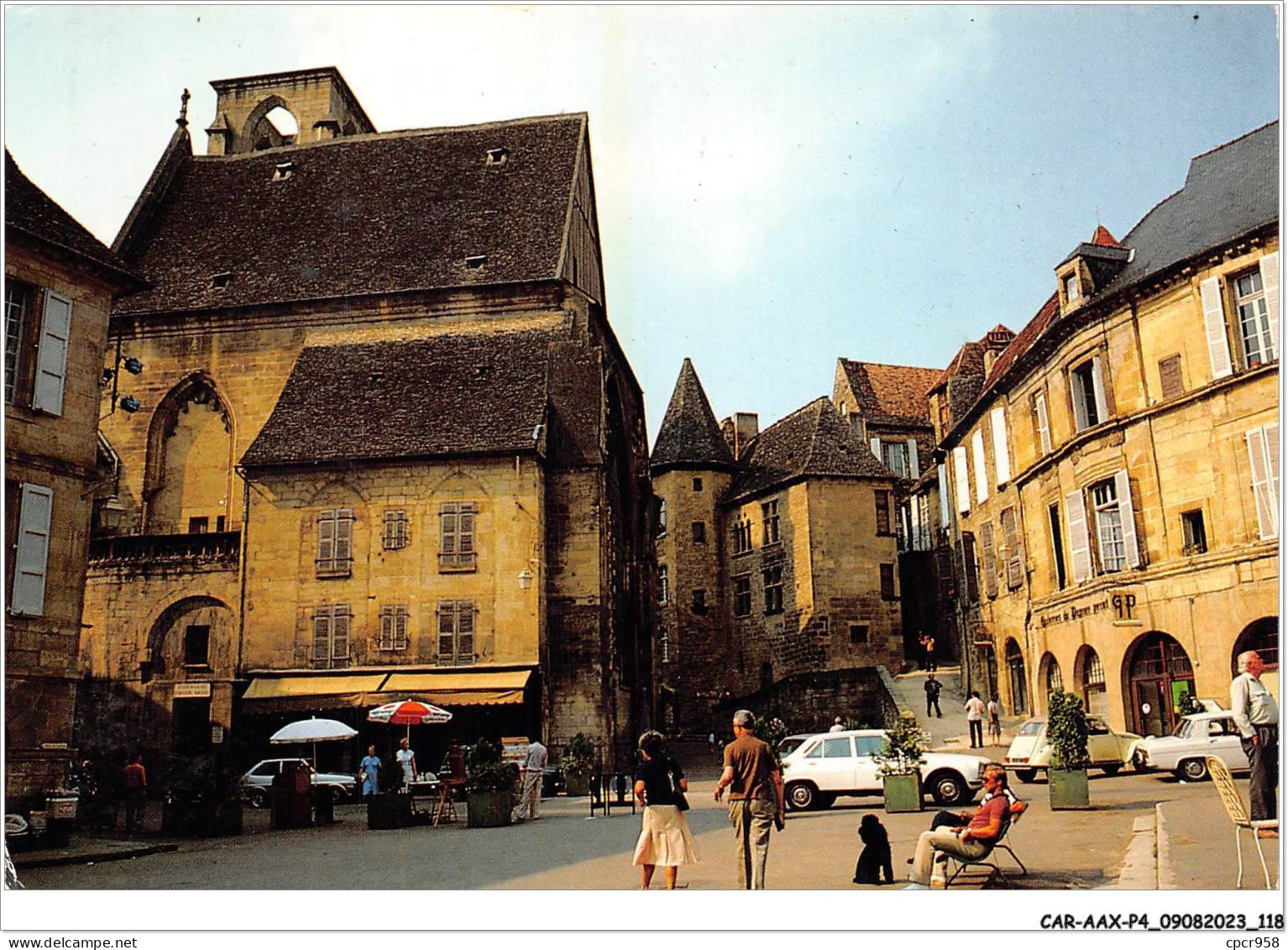 CAR-AAX-P4-24-0264 - SARLAT - La Place De La Liberte - Sarlat La Caneda