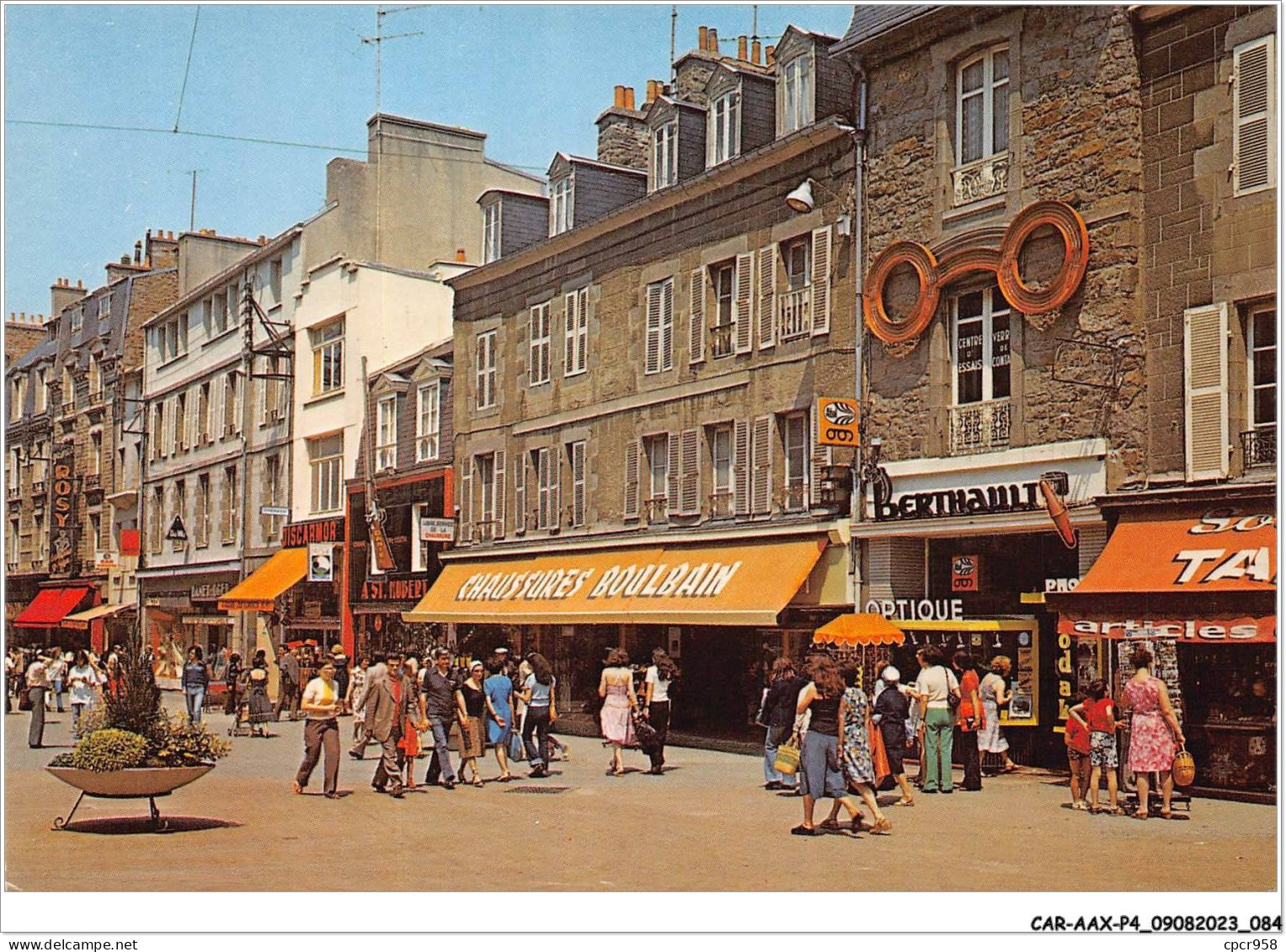 CAR-AAX-P4-22-0247 - SAINT-BRIEUC - La Rue Saint-GUILLAUME - Saint-Brieuc