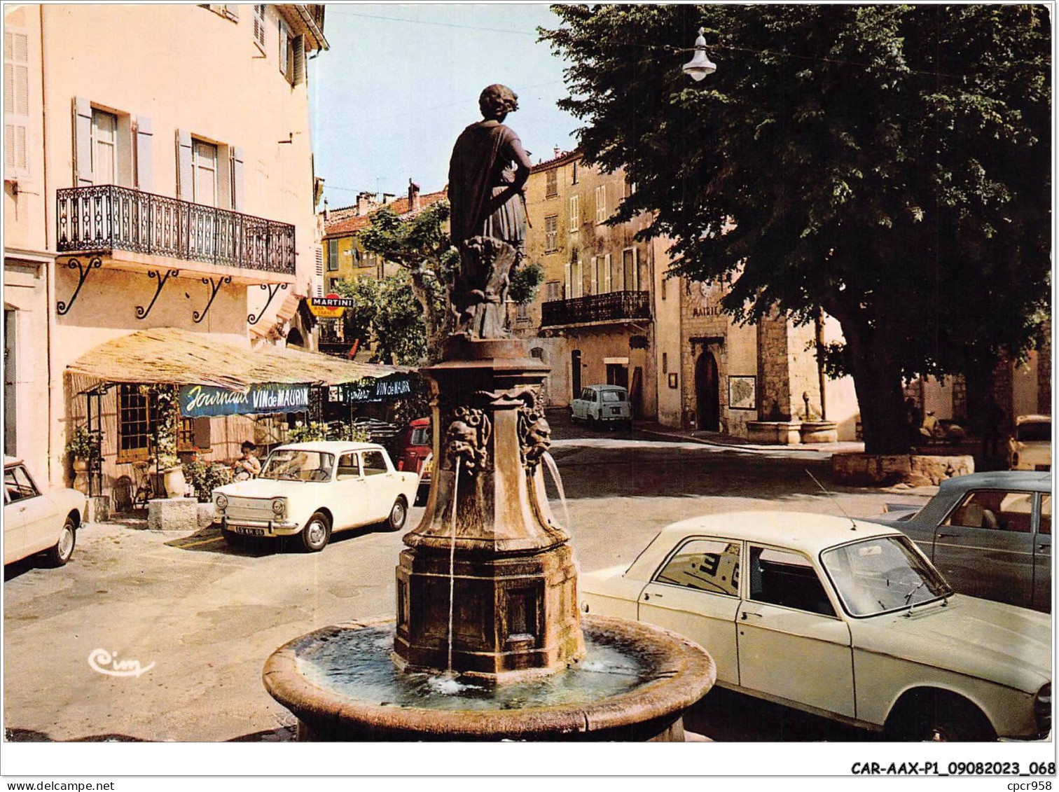 CAR-AAX-P1-06-0035 - MOUGAINS - Place De La Mairie - Au Premier Plan - La Fontaine - Mougins