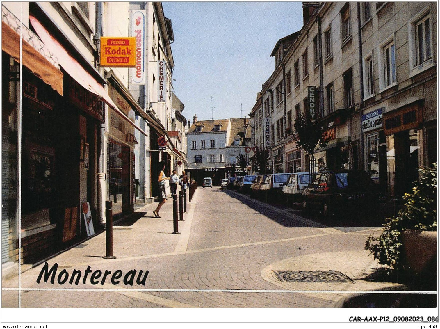CAR-AAX-P12-77-0911 - MONTEREAU - Rue Des Chapeliers - Montereau