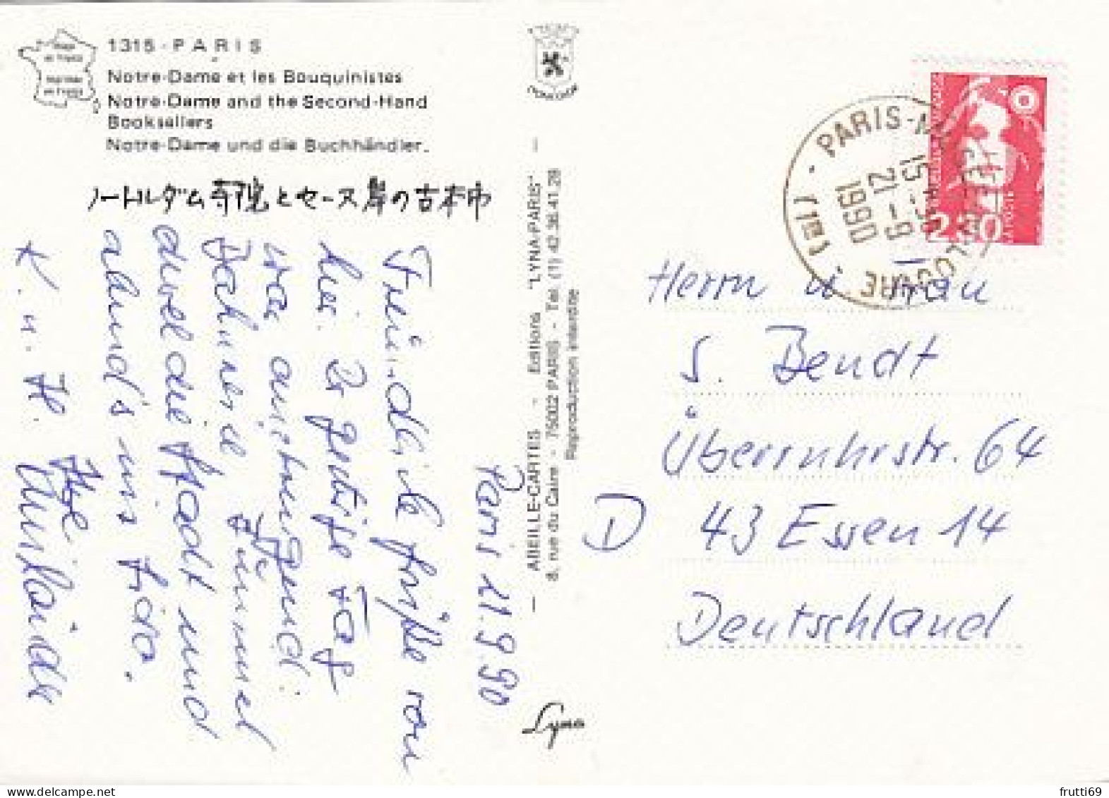 AK 210881 FRANCE - Paris - Notre-Dame Et Ses Bouquinistes - Petits Métiers à Paris