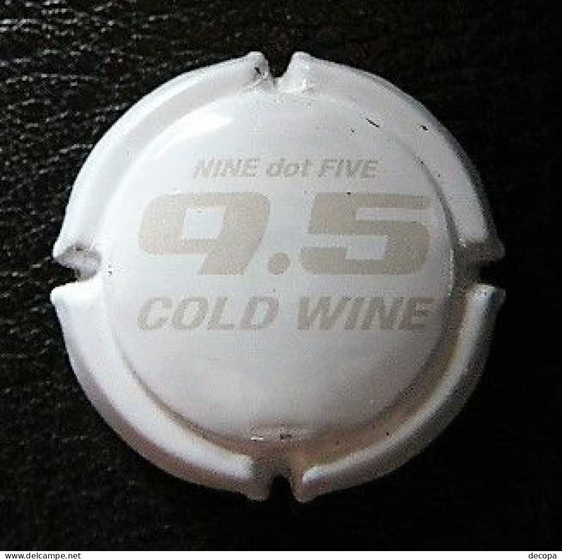 (dc-133)  Capsule Cava Nine Dot Five Cold Wine - Sparkling Wine