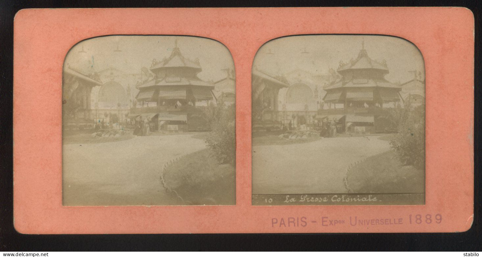 PHOTO STEREO CONTRE LA LUMIERE - PARIS EXPOSITION UNIVERSELLE 1889 - LA PRESSE COLONIALE - Stereoscopic