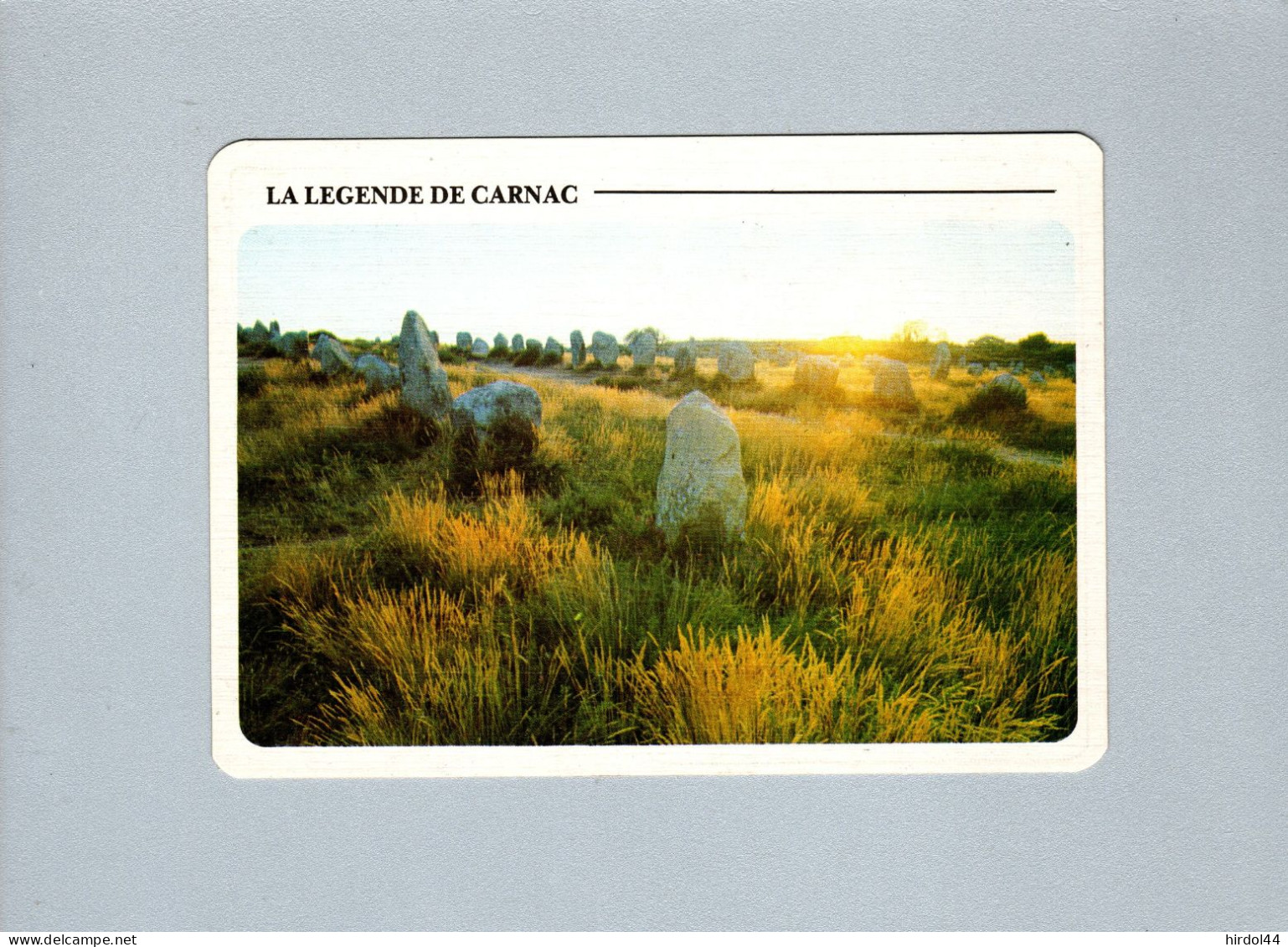 Carnac (56) : La Légende De Carnac - Dolmen & Menhirs