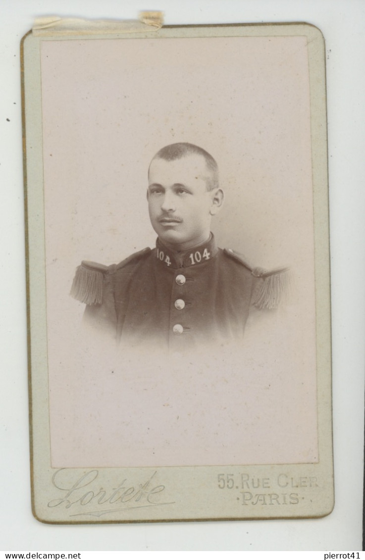 PHOTOS ORIGINALES - CDV Portrait Militaire N°104 Sur Col Uniforme - Photo LORTER 55 Rue Clef à PARIS - Oud (voor 1900)