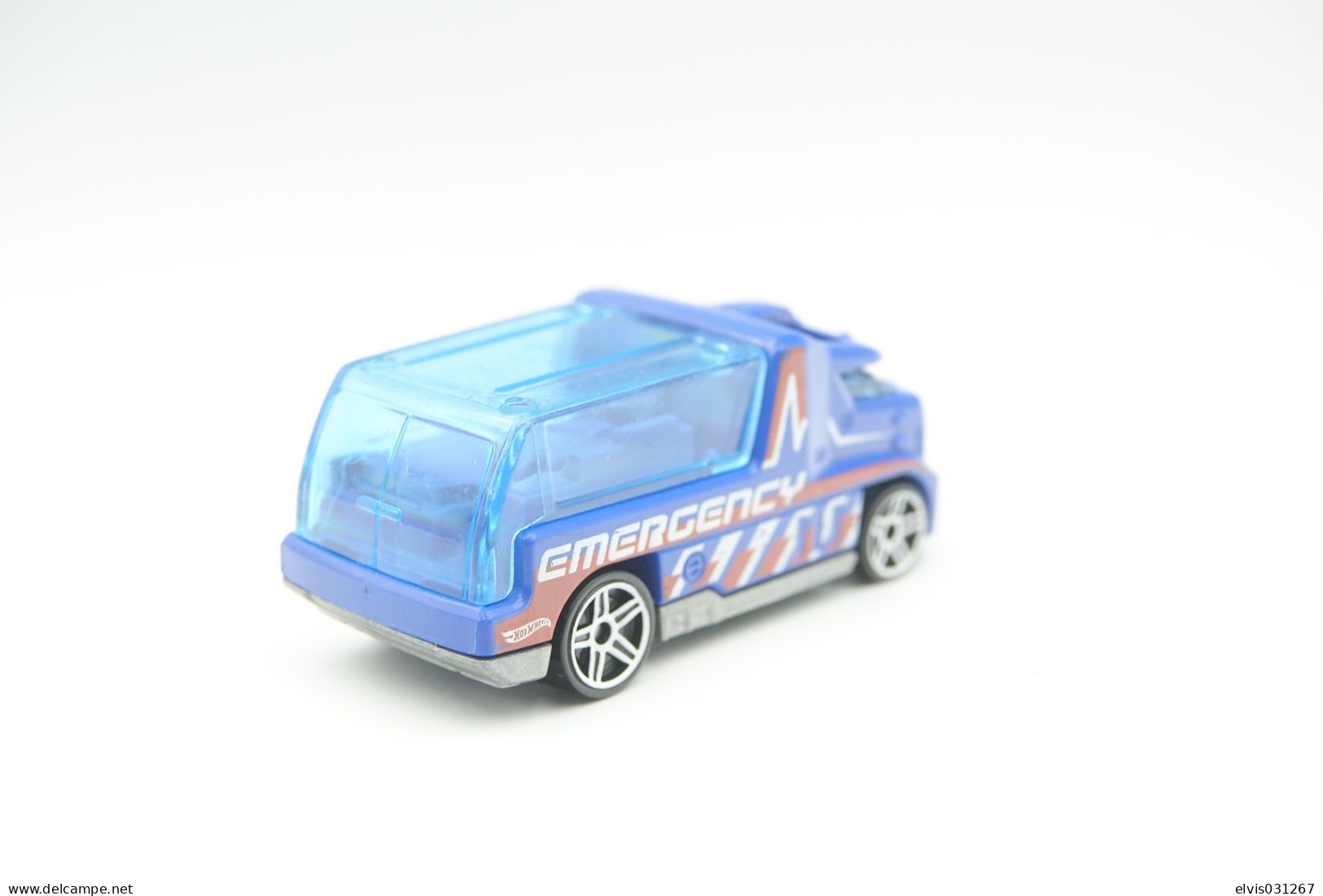 Hot Wheels Mattel Rapid Response -  Issued 2015 Scale 1/64 - Matchbox (Lesney)