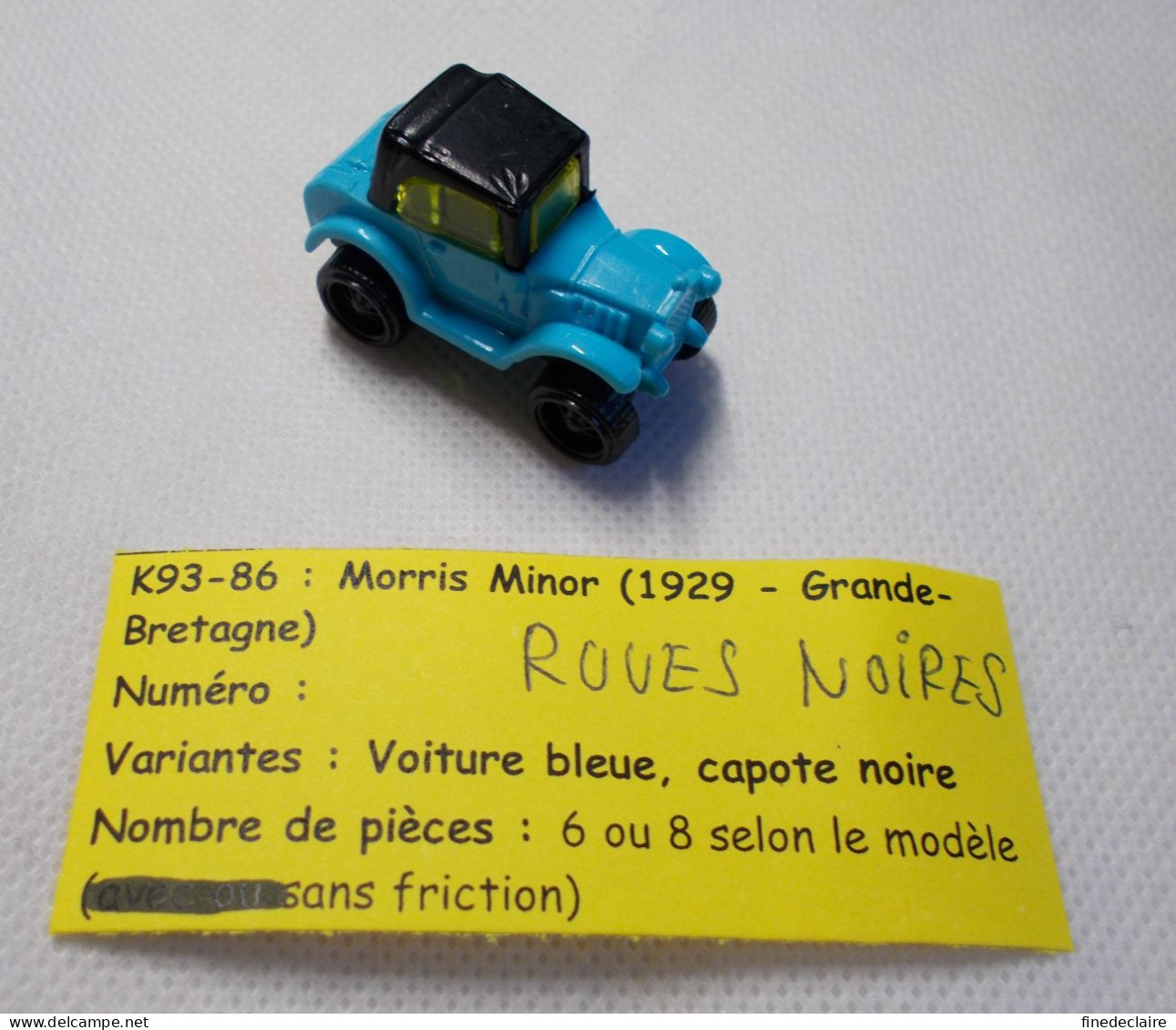 Kinder - Voitures Anciennes - Morris Minor 1929 Grande-Bretagne Bleue, Capote Noire, Sans Friction - K93 86 - Sans BPZ - Steckfiguren