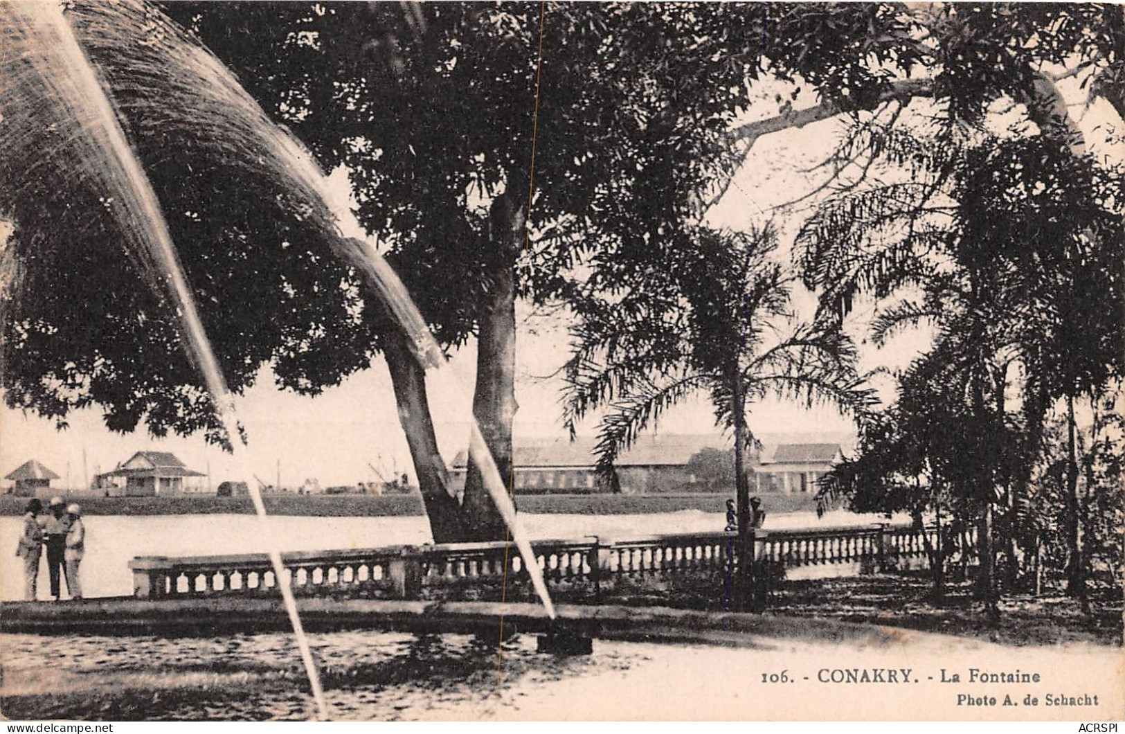 GUINEE Francaise Conakry  Lla Fontaine (scan Recto Verso ) Nono0027 - Guinea