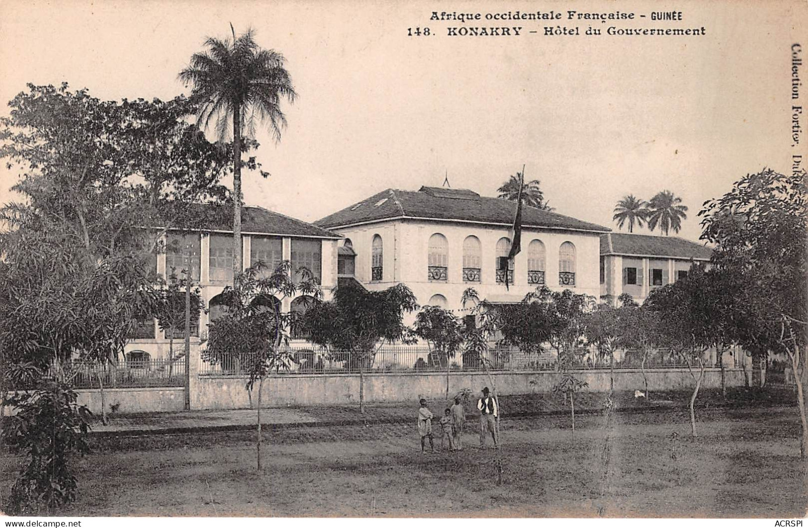 GUINEE Francaise Conakry  Hotel Du Gouvernement  Vierge Non Voyagé  5  (scan Recto Verso ) Nono0027 - Guinée