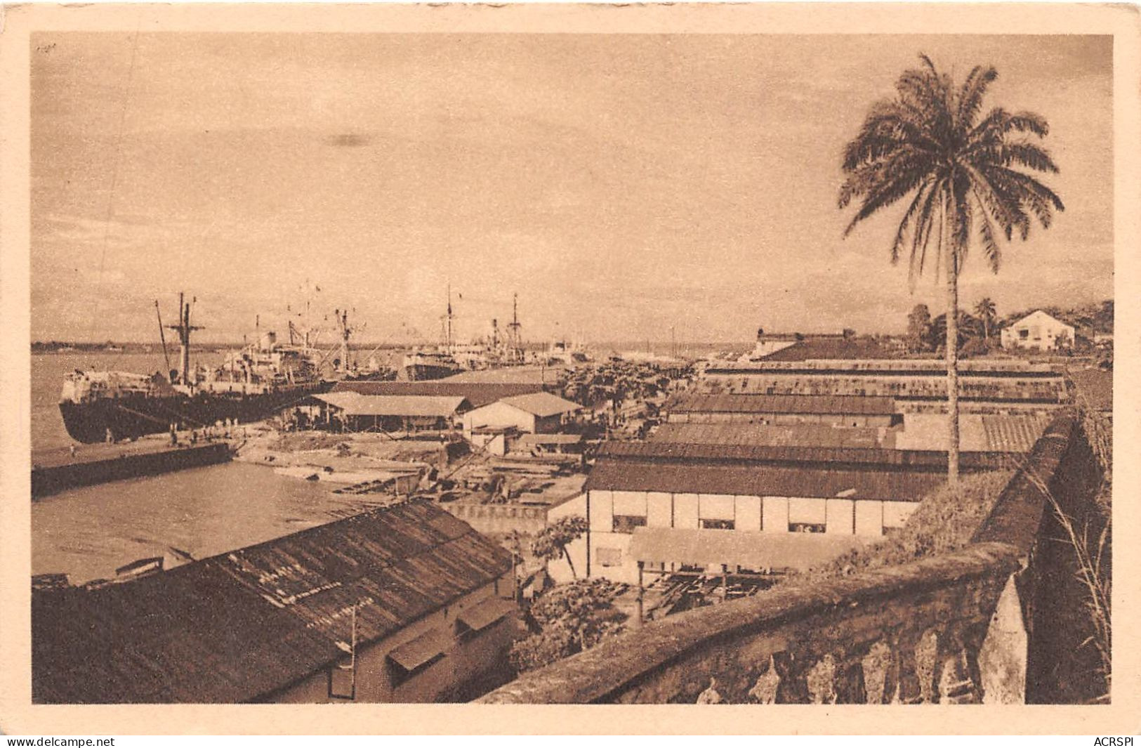 Cameroun Douala Vue Sue Le Port (scan Recto Verso)NONO0009 - Camerun