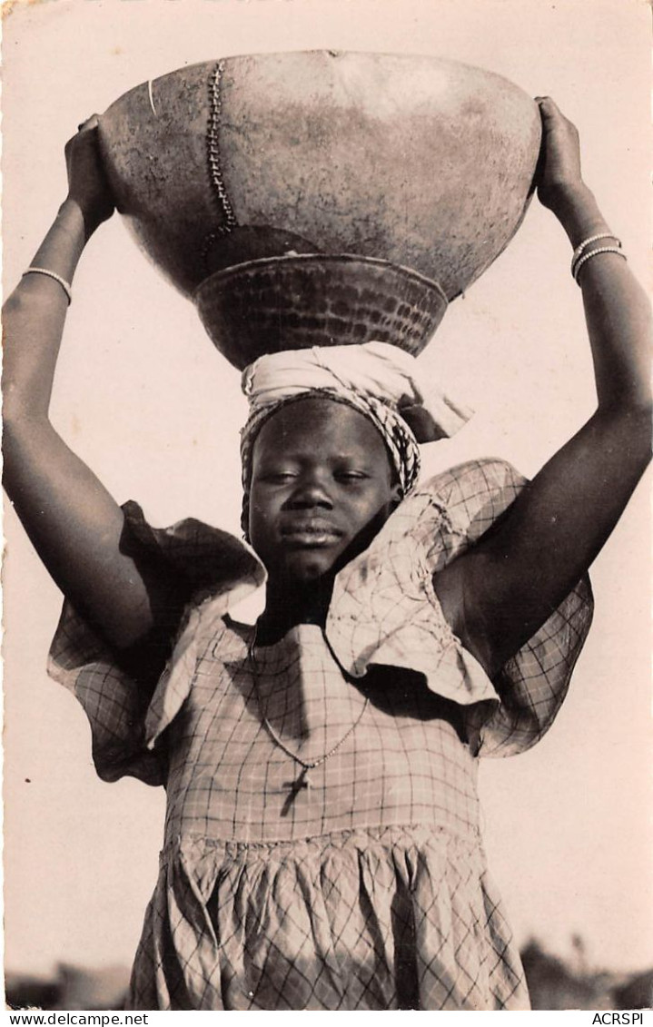 Senegal  Afrique - SN 1979 - Sénégal - Jeune Femme Sérére - Femmes - Semi Moderne  (scan Recto Verso)NONO0003 - Senegal