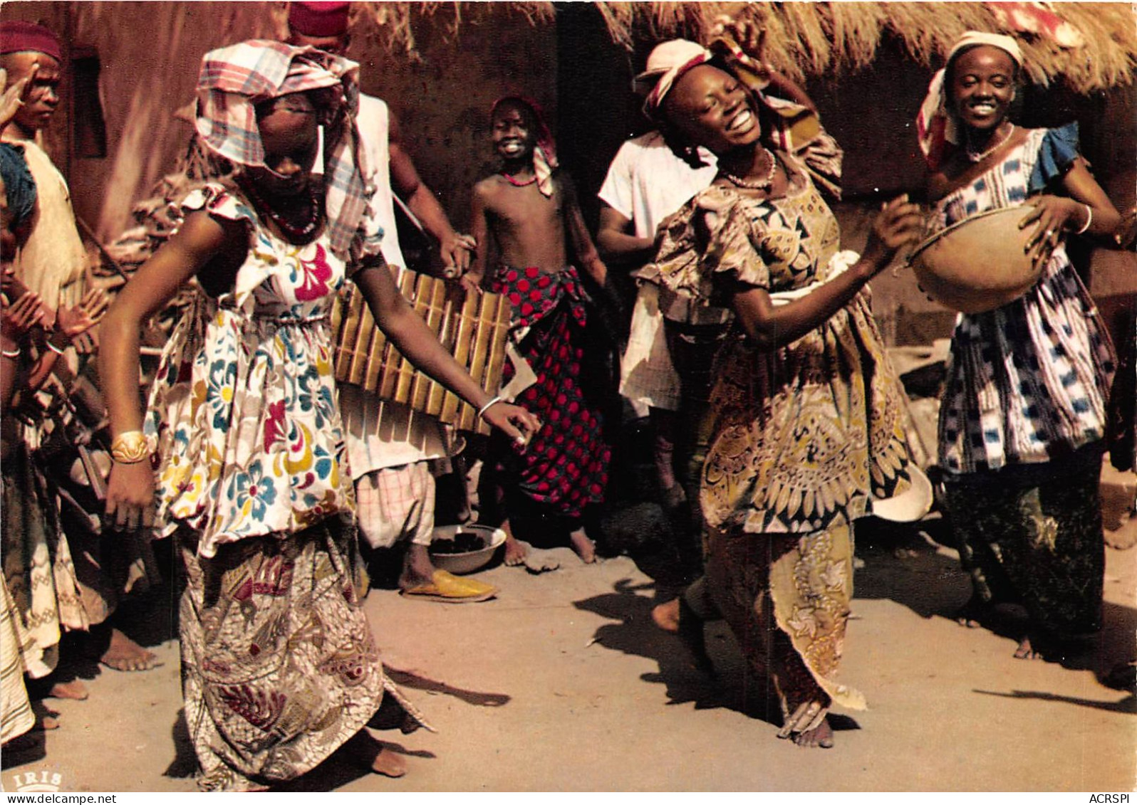Burkina Faso Gaoua Poni Pougoulis Danse Au Village (scan Recto Verso ) Nono0039 - Burkina Faso