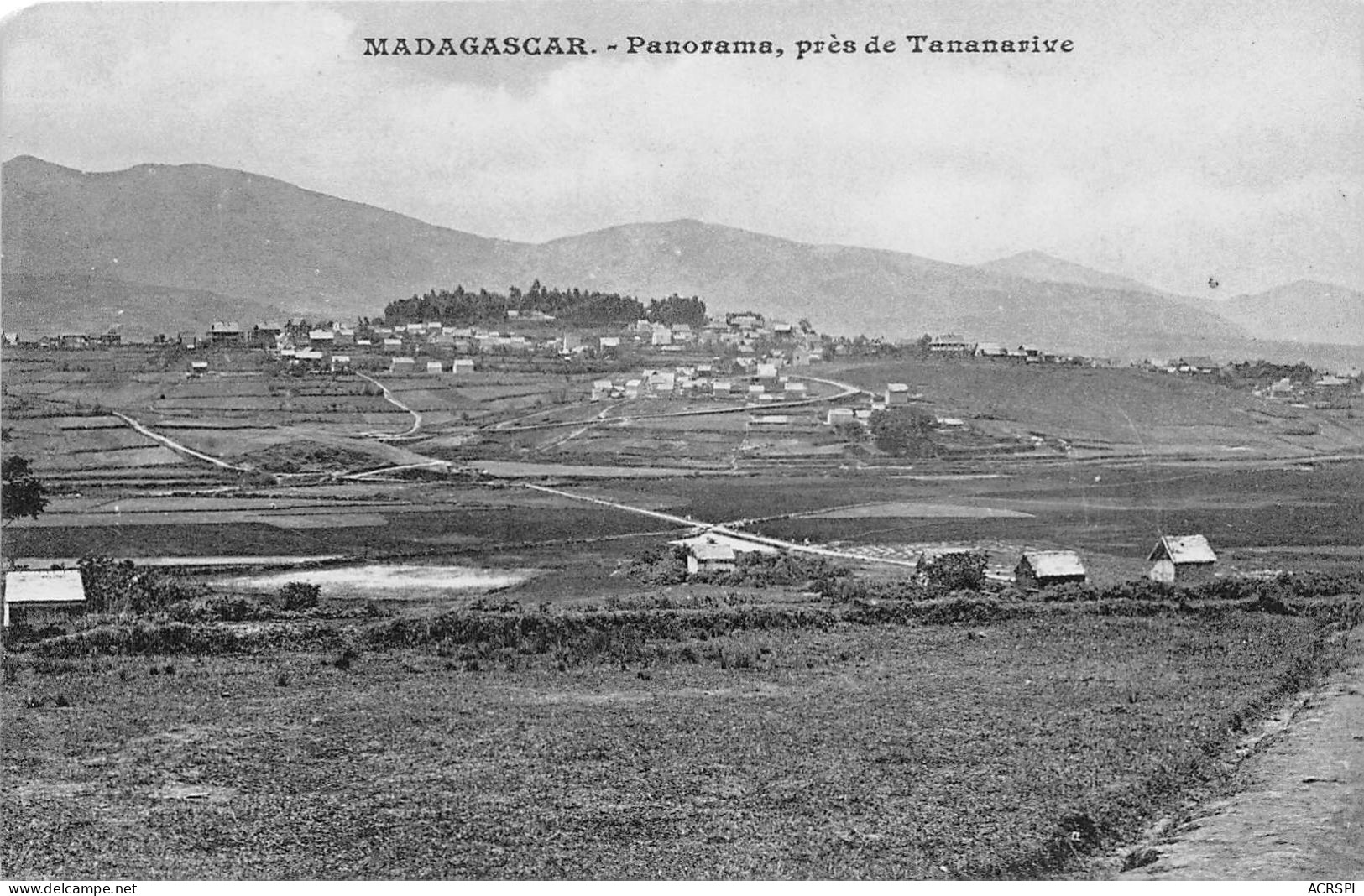 Madagascar Panorama Pres De Tananarive (scan Recto Verso ) Nono0036 - Madagascar