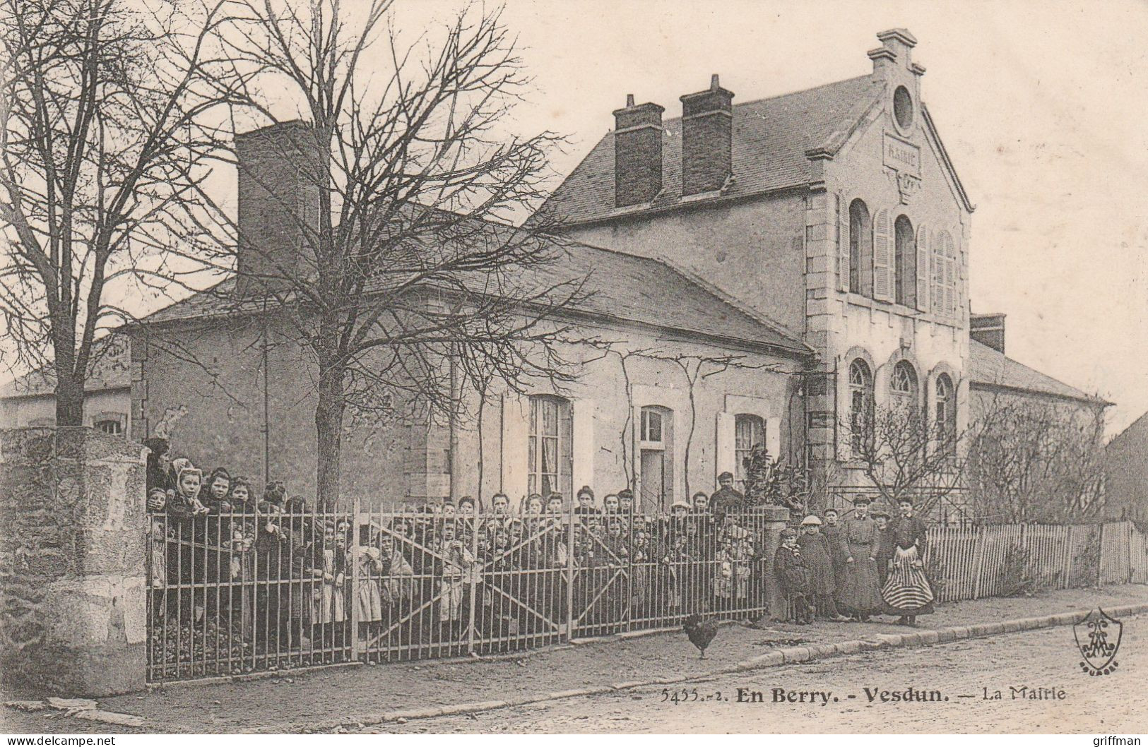 VESDUN LA MAIRIE 1911 TBE - Andere & Zonder Classificatie