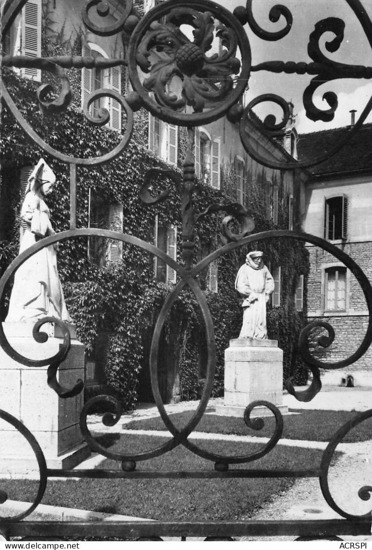 BEAUNE  Statues Du Chancelier Nicolas ROLLIN Et De Guigone De SALINS  17 (scan Recto Verso)nono0105 - Beaune