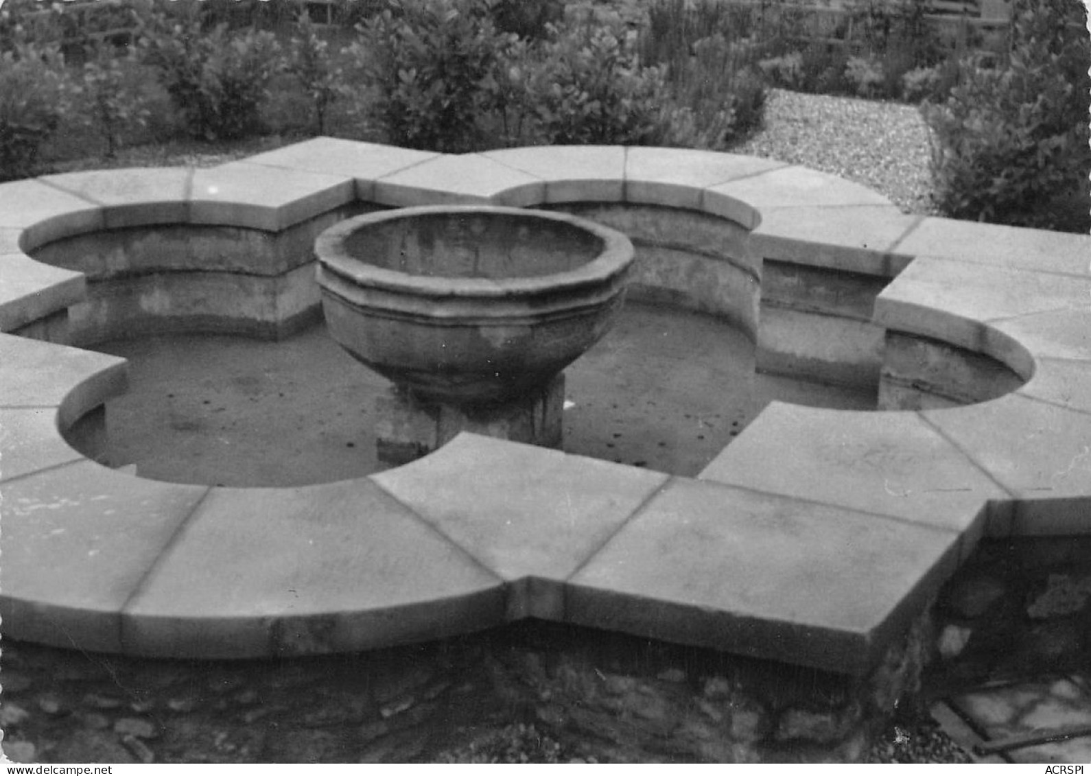 SAINT HILAIRE La Fontaine Jardin Du Cloitre  21 (scan Recto Verso)nono0107 - Saint Hilaire