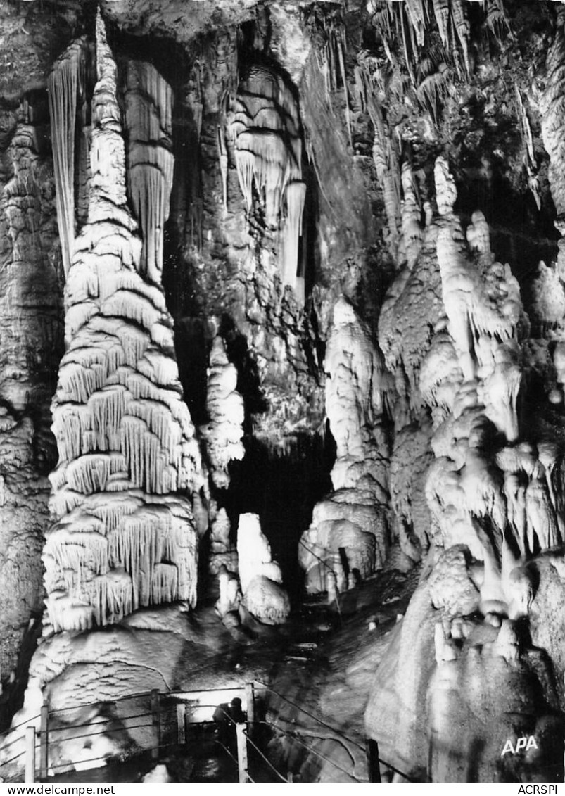 48 Grotte Dargilan à Meyrues Lozère  Le Clocher  24 (scan Recto Verso)nono0122 - Meyrueis