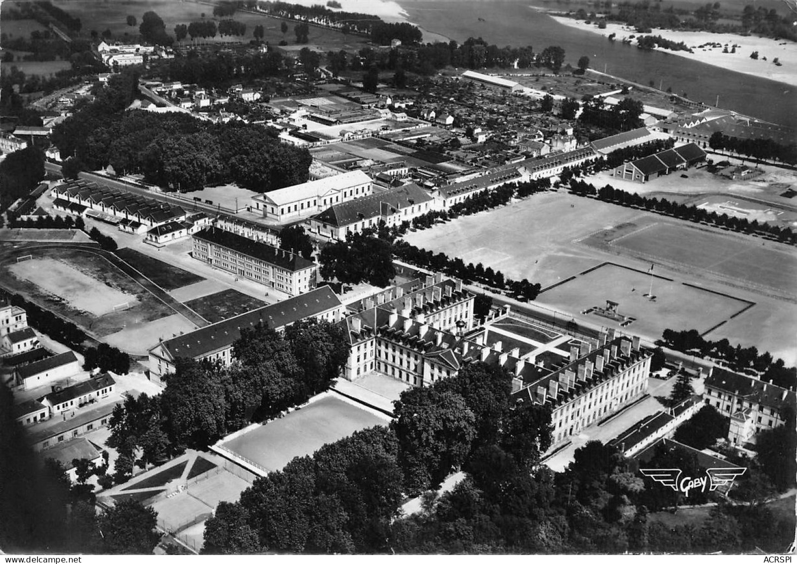 SAUMUR   L' école De Cavalerie   46 (scan Recto Verso)nono0120 - Saumur